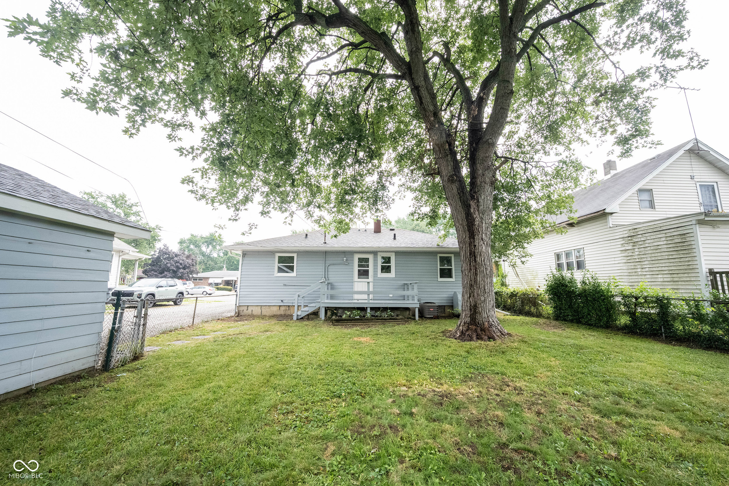 2334 S Keystone Avenue