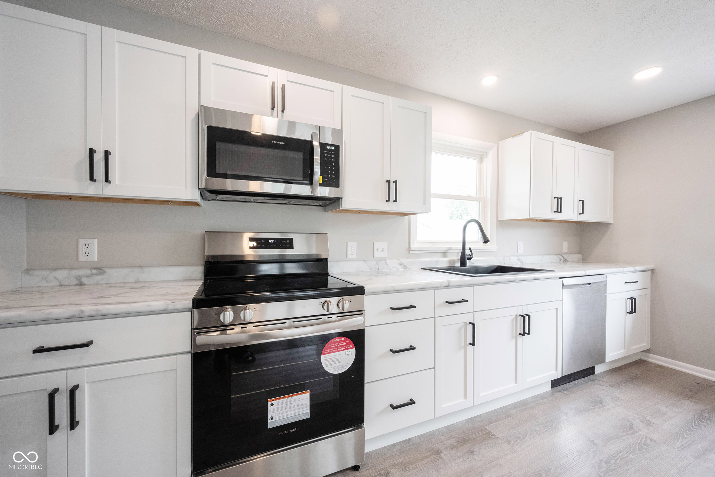 2334 S Keystone Avenue