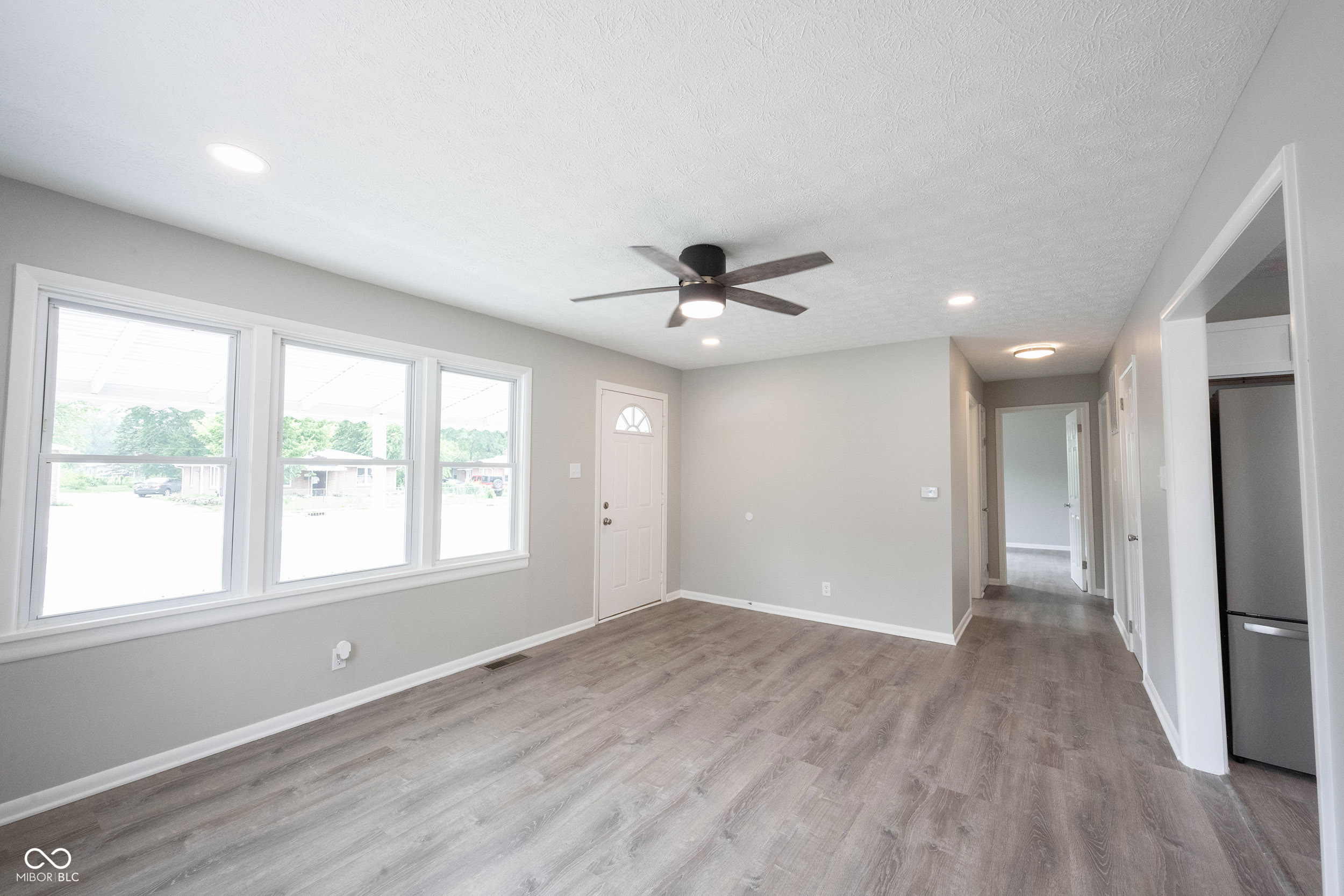 2334 S Keystone Avenue