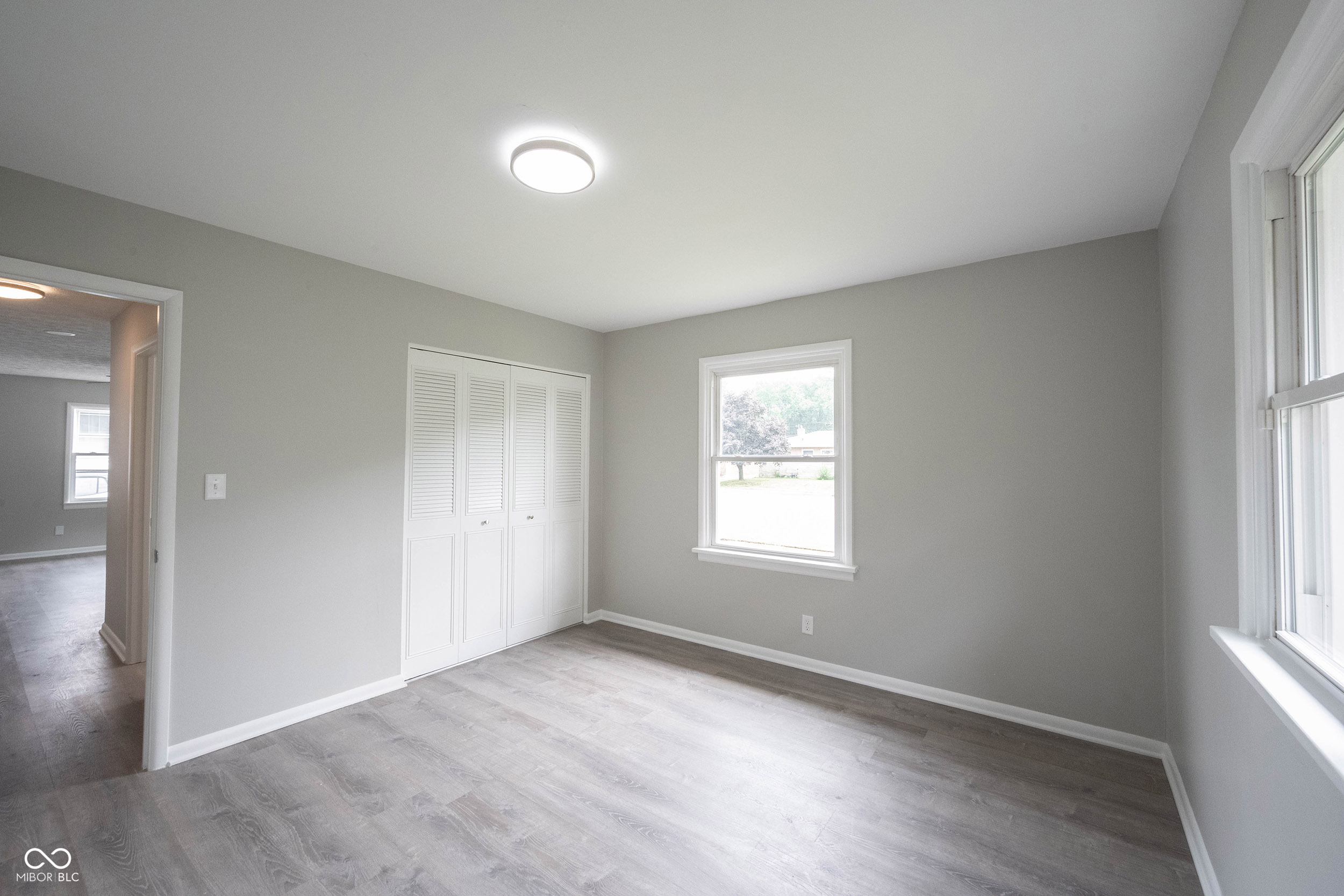 2334 S Keystone Avenue