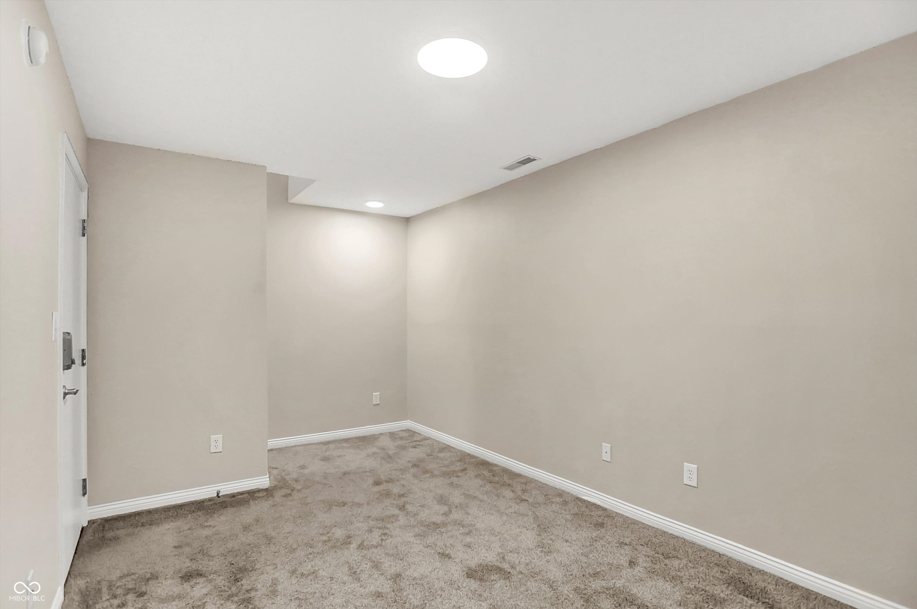 3084 Armory Drive