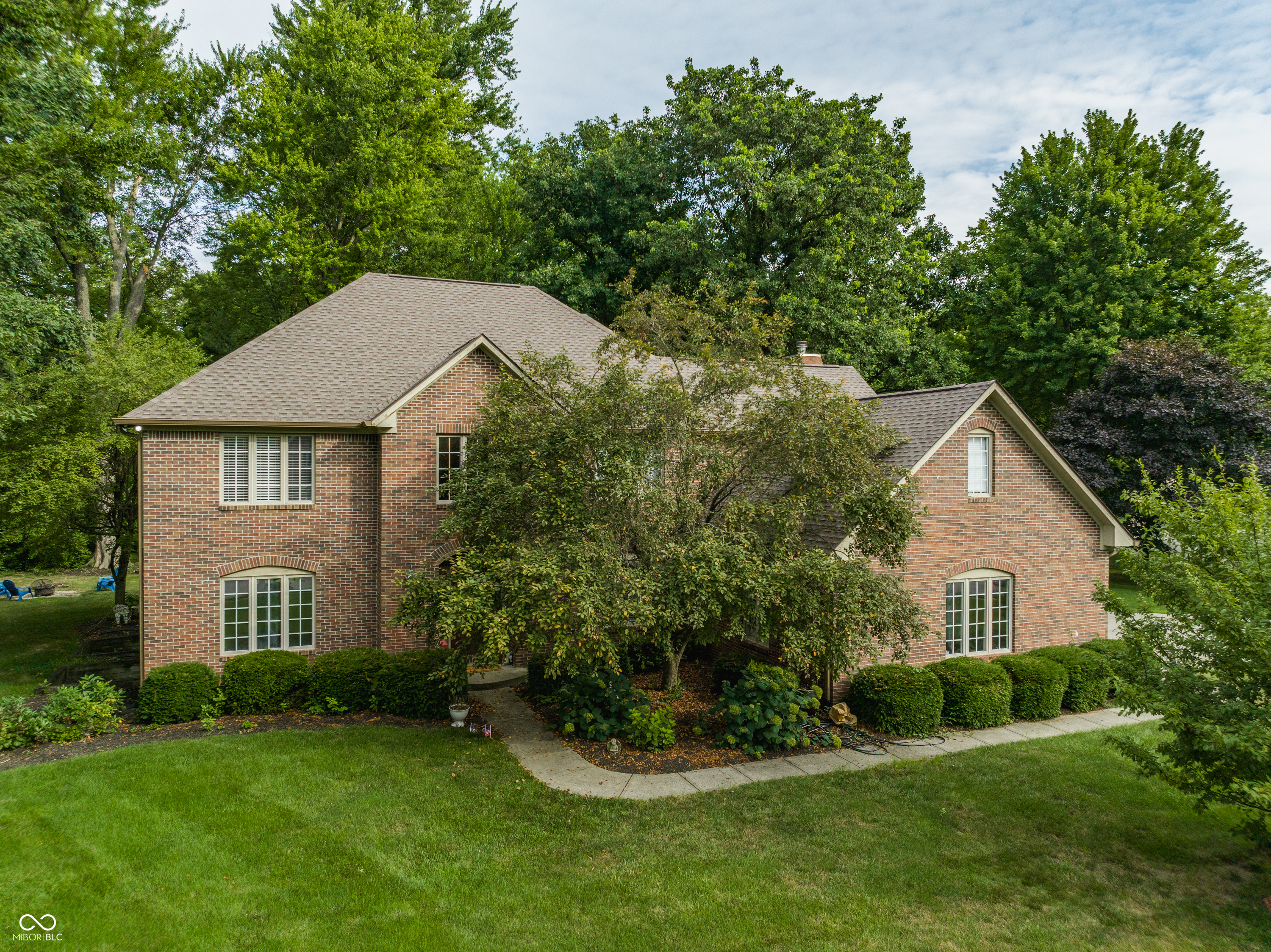 14304 Woodfield Drive S