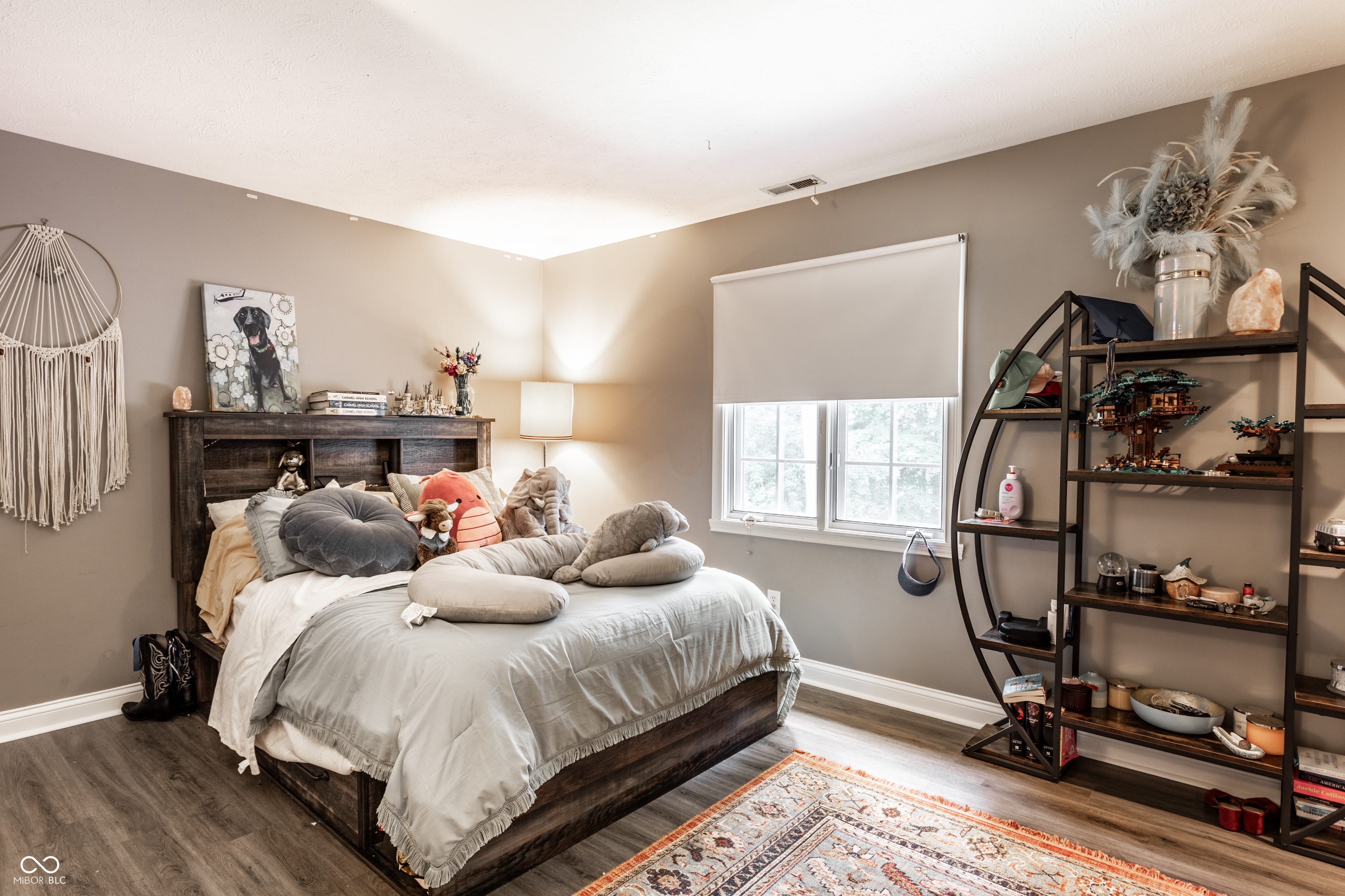 14304 Woodfield Drive S