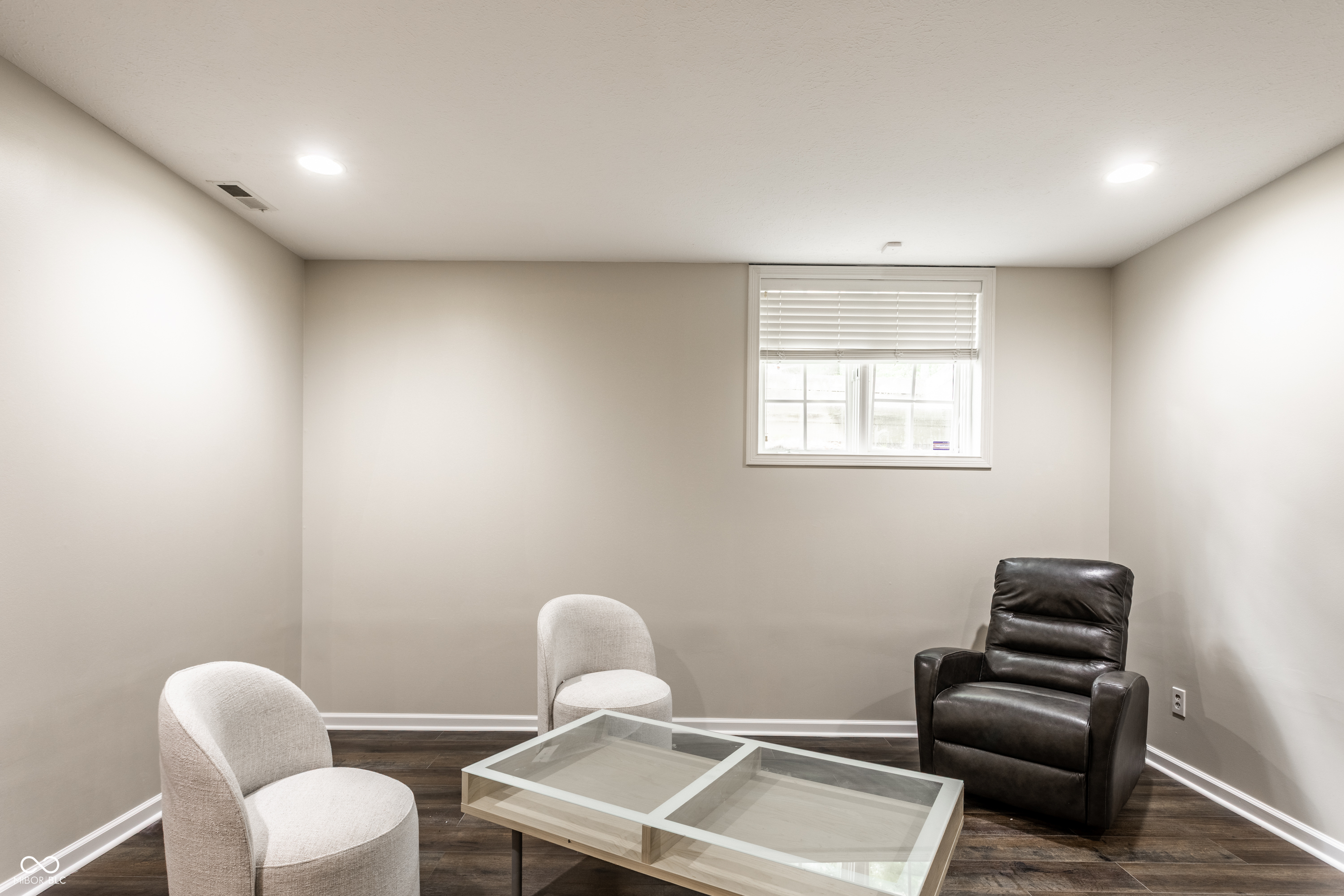 14304 Woodfield Drive S