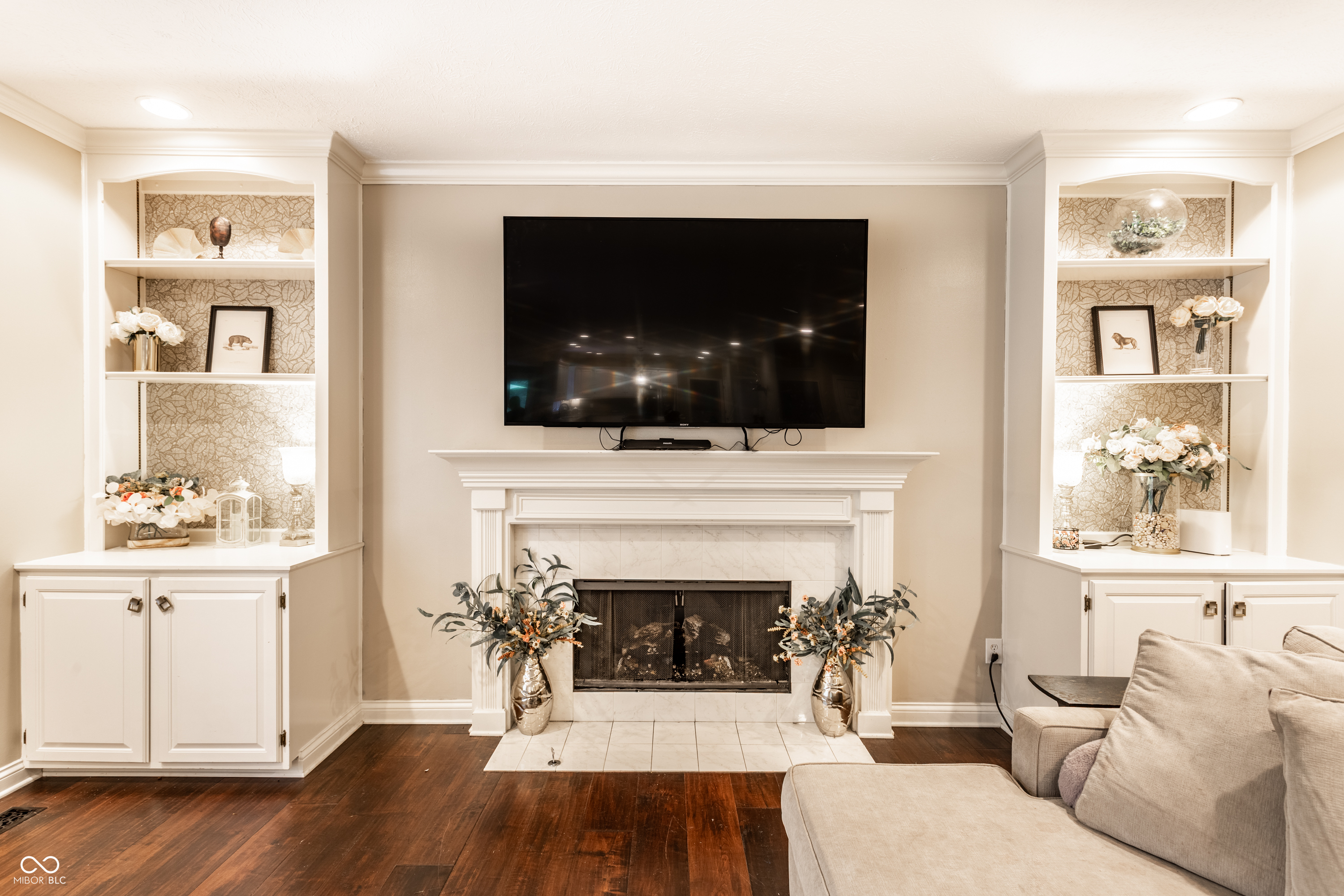 14304 Woodfield Drive S