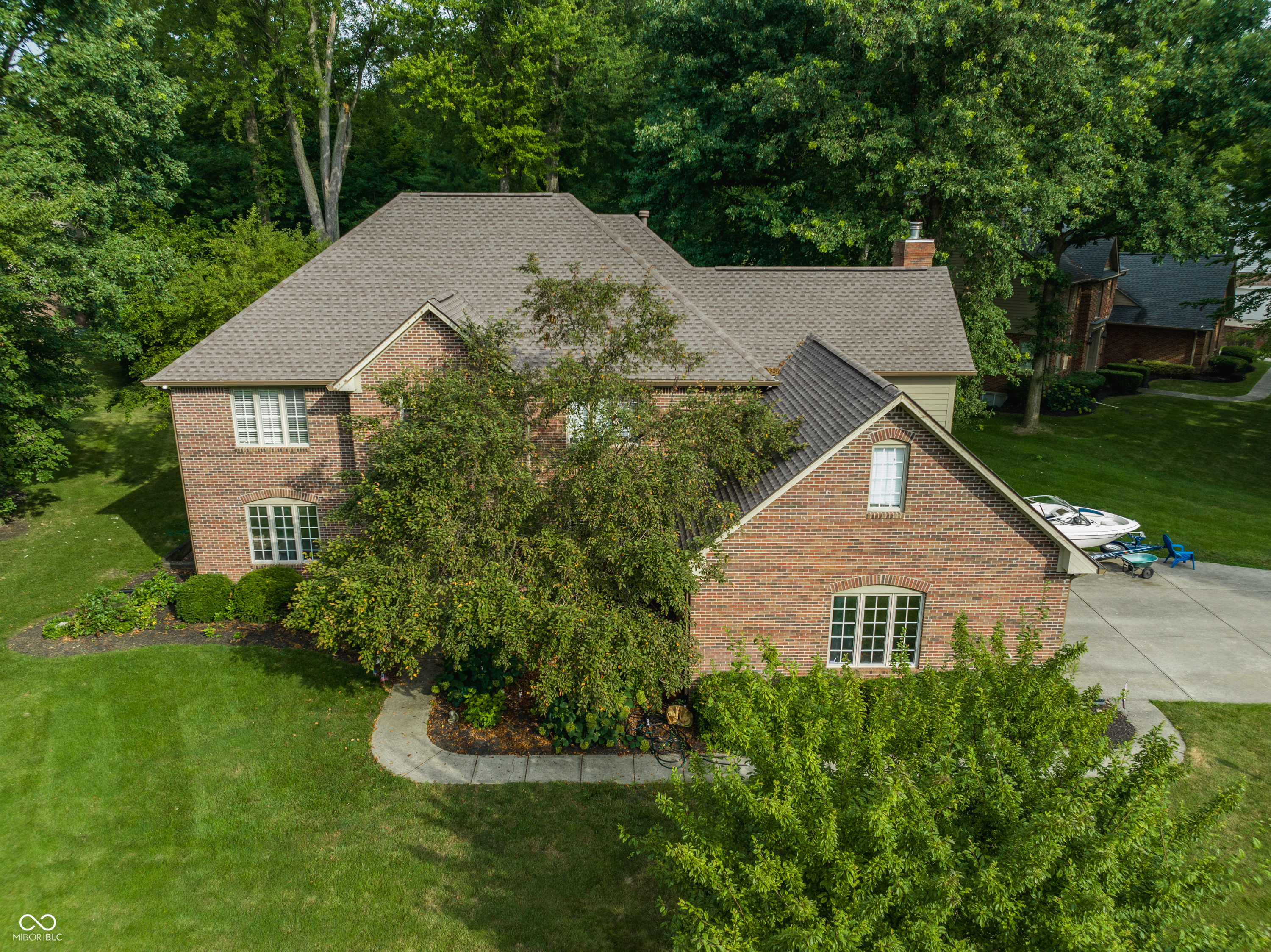 14304 Woodfield Drive S