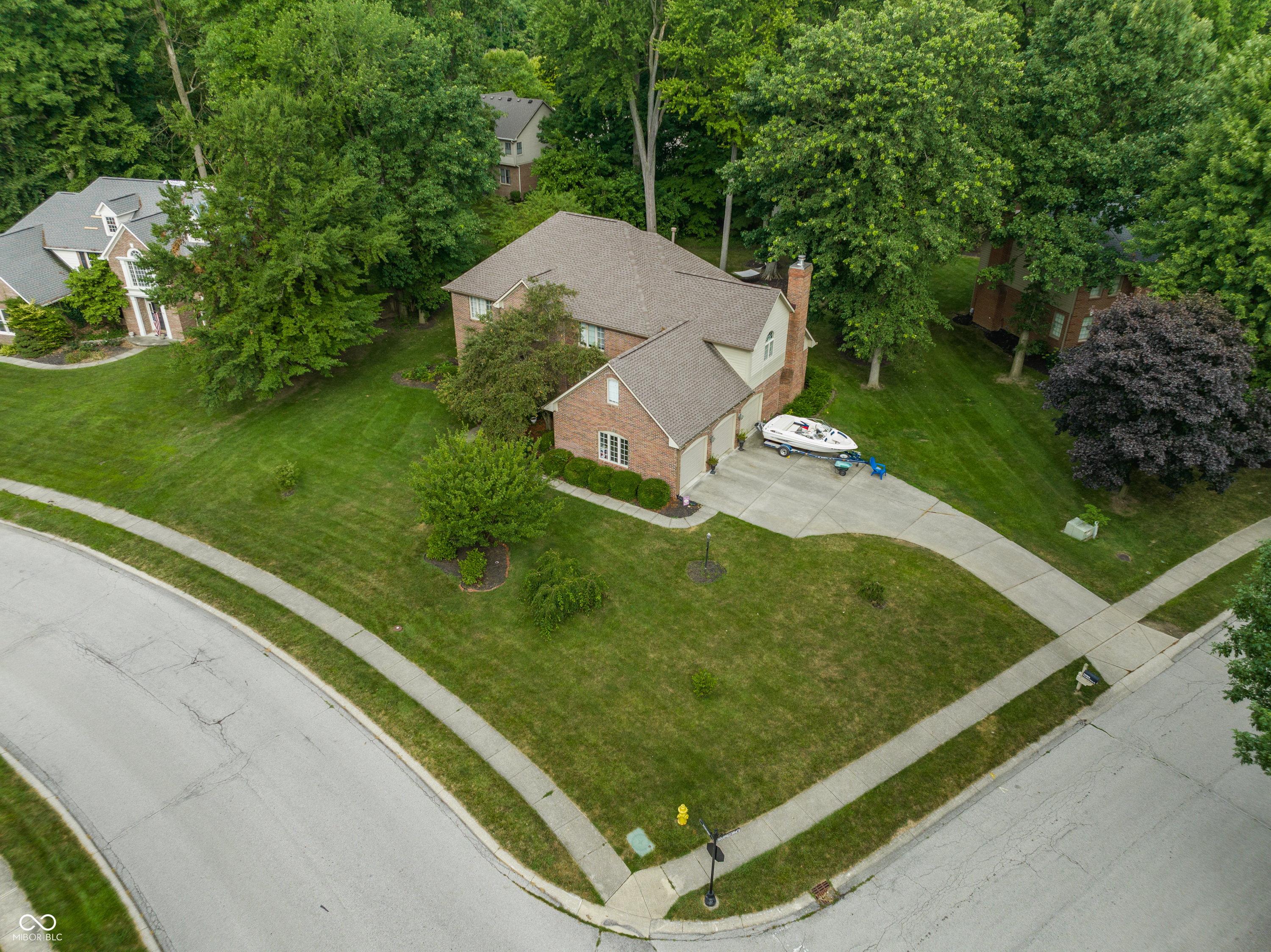 14304 Woodfield Drive S