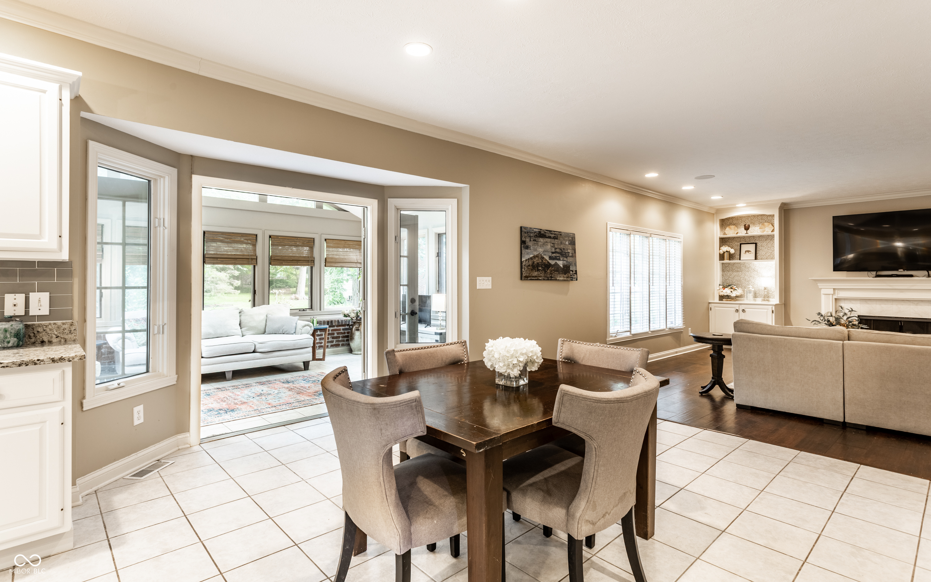 14304 Woodfield Drive S