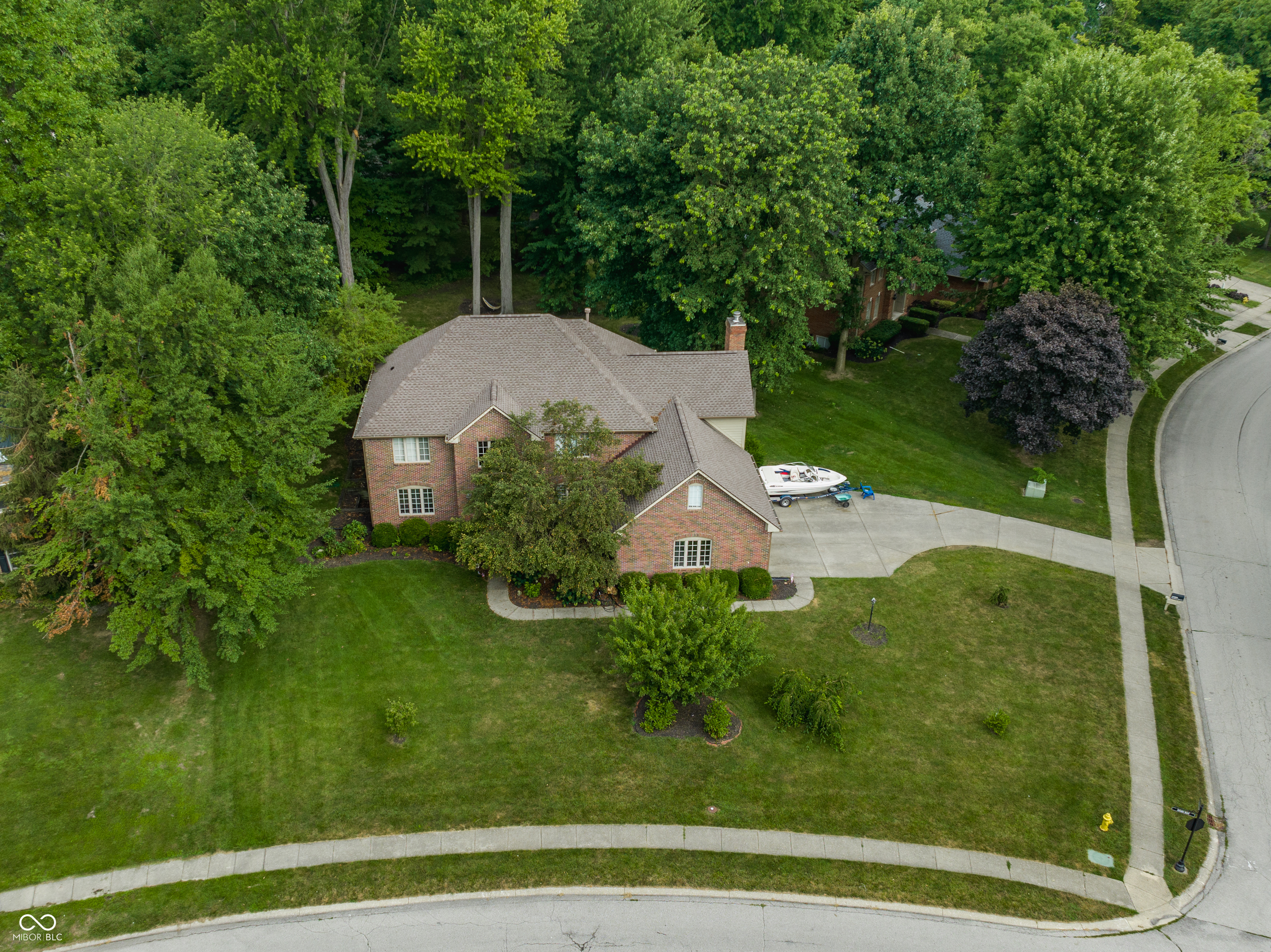 14304 Woodfield Drive S