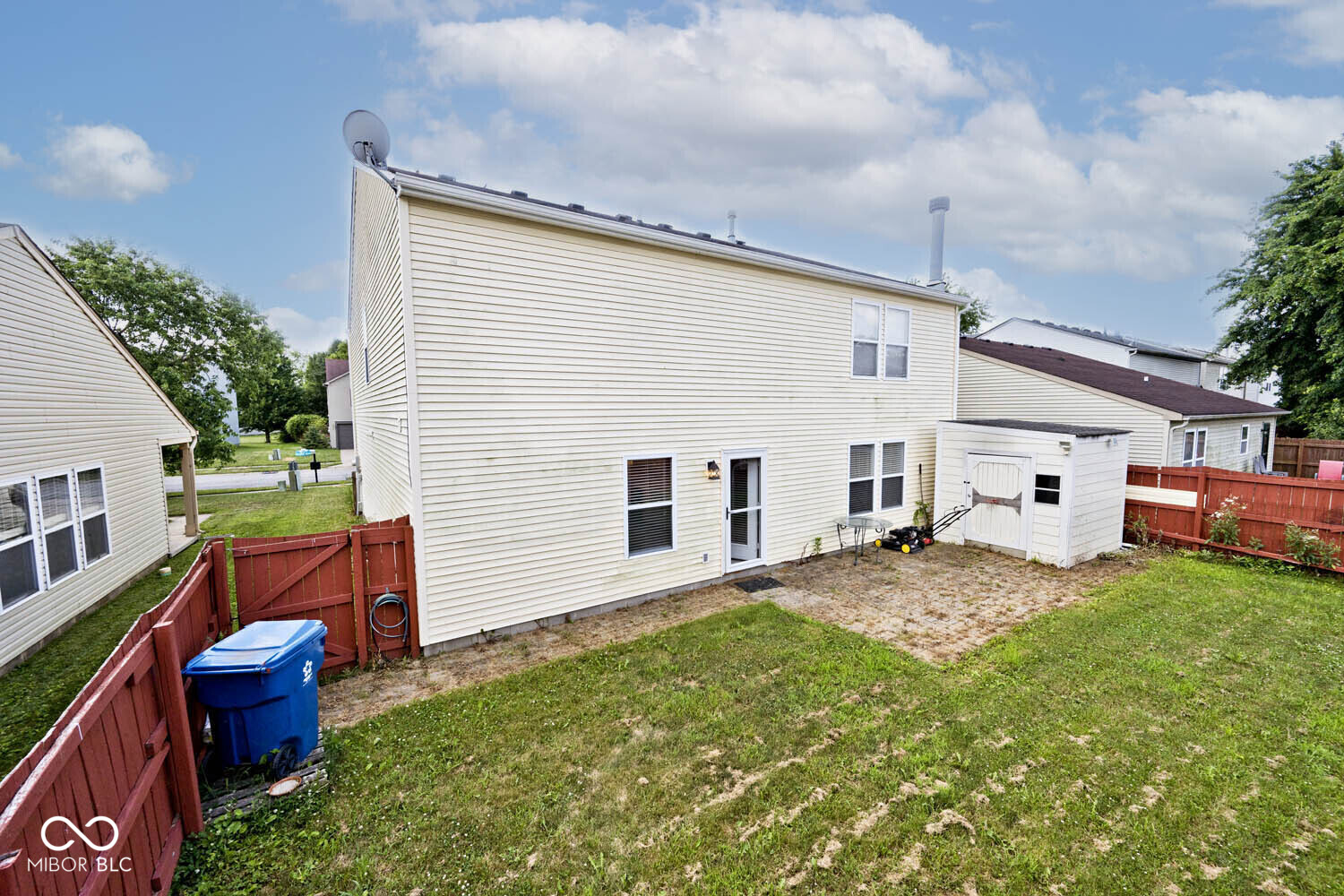 9114 Stones Bluff Lane