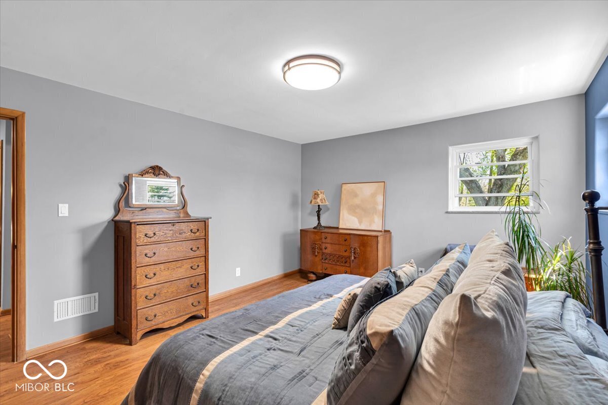 7205 Steven Lane