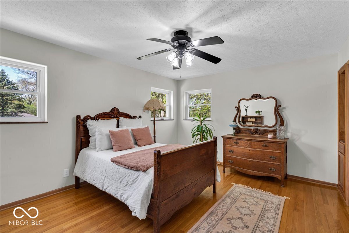 7205 Steven Lane