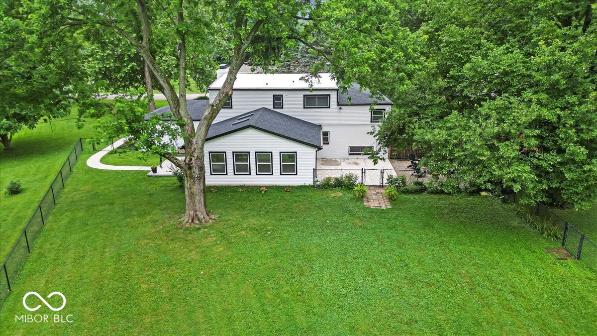 7205 Steven Lane