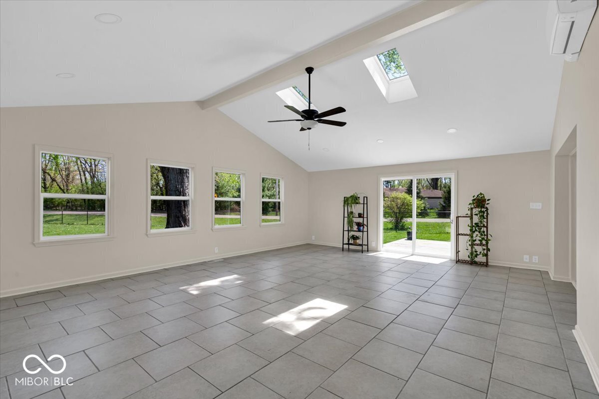 7205 Steven Lane