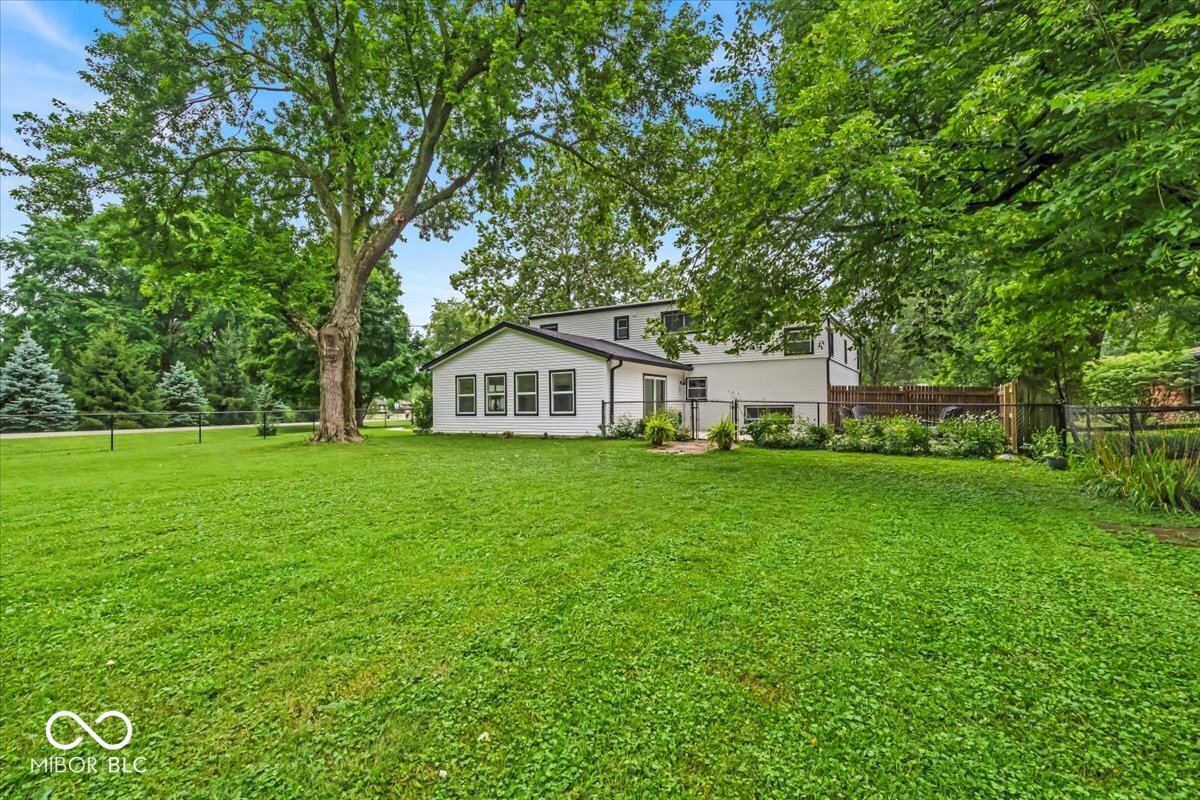7205 Steven Lane