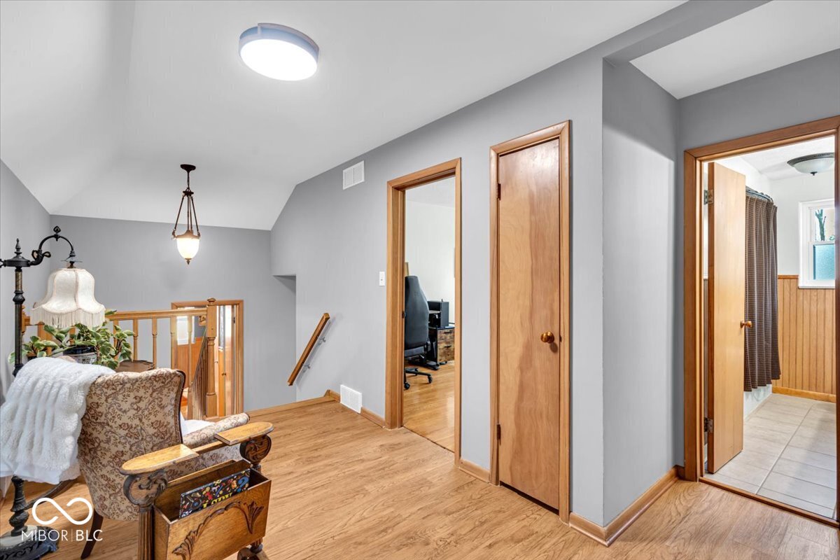 7205 Steven Lane