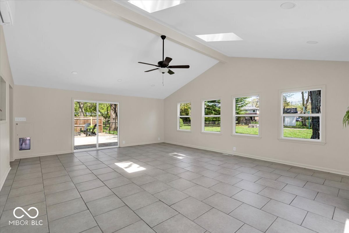 7205 Steven Lane