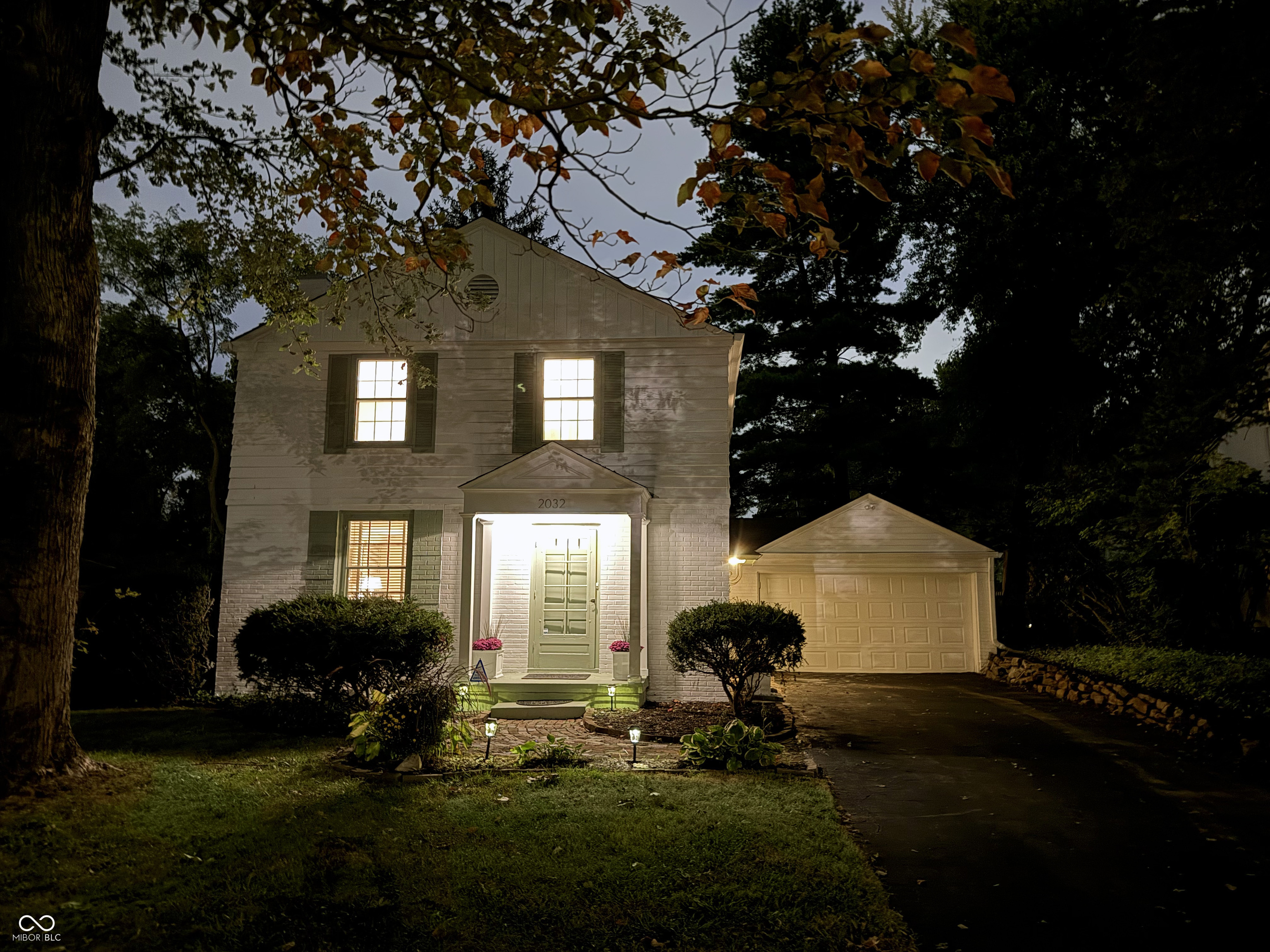 2032 Kessler Blvd E Drive