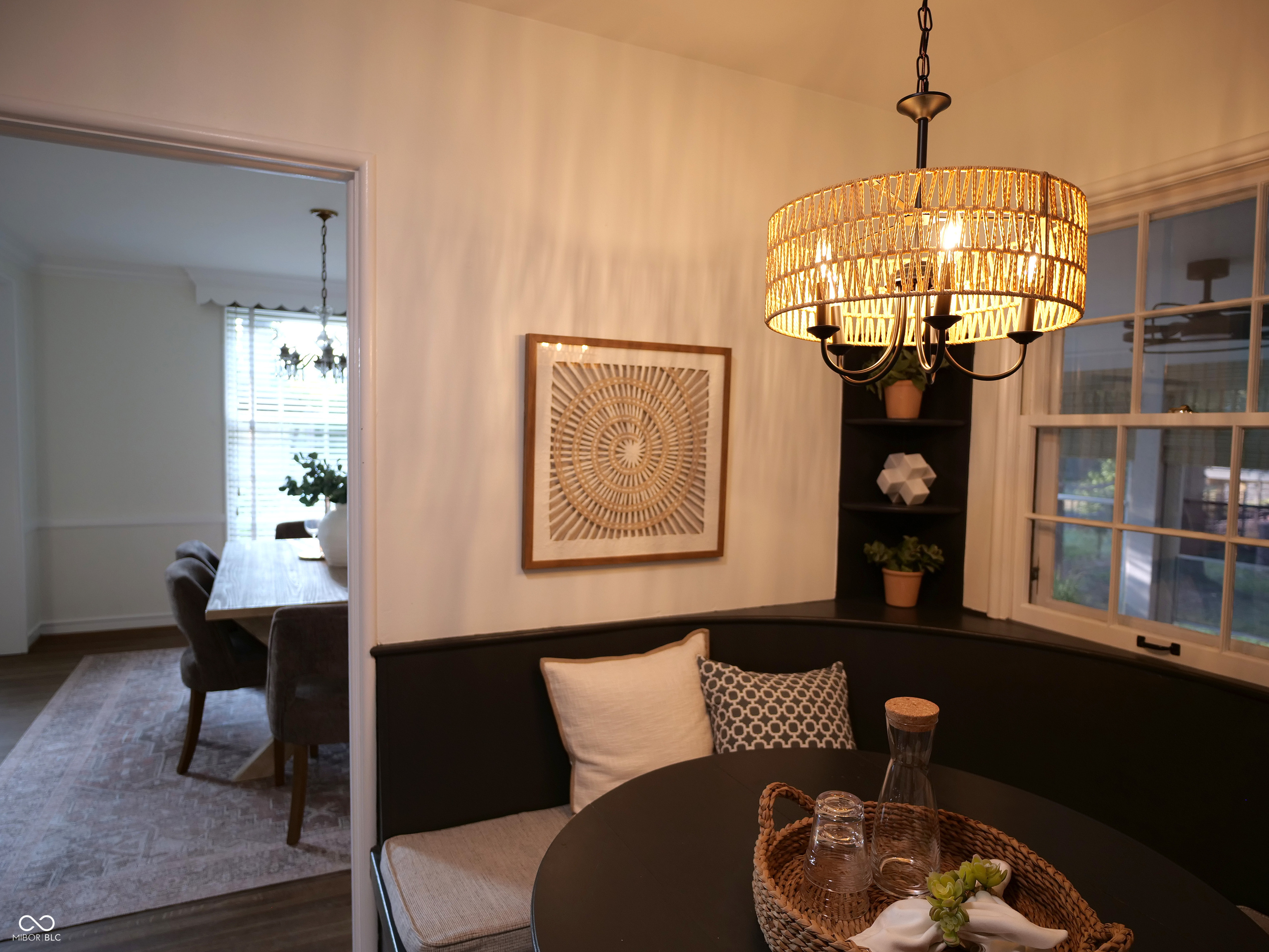 2032 Kessler Blvd E Drive