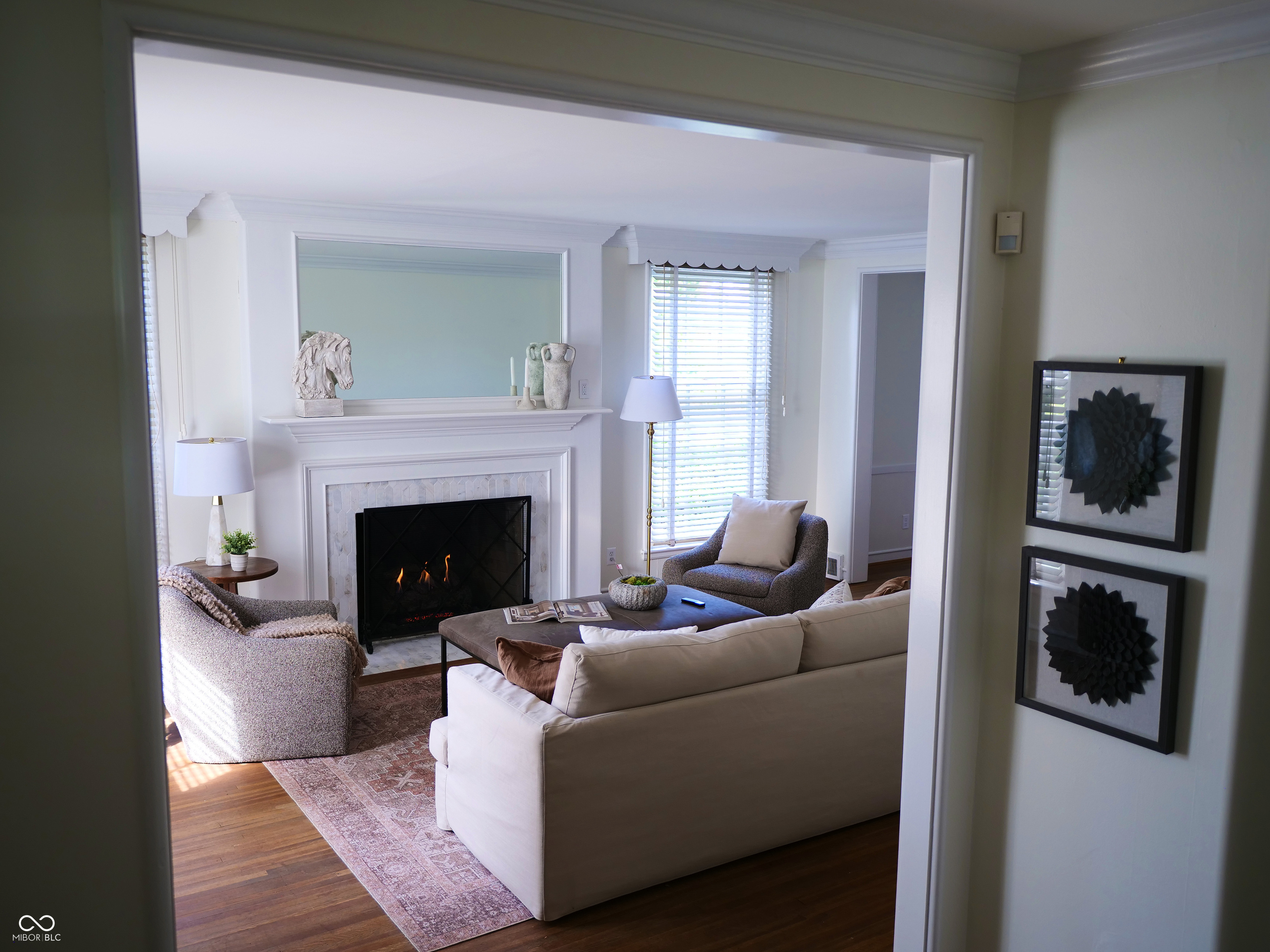 2032 Kessler Blvd E Drive