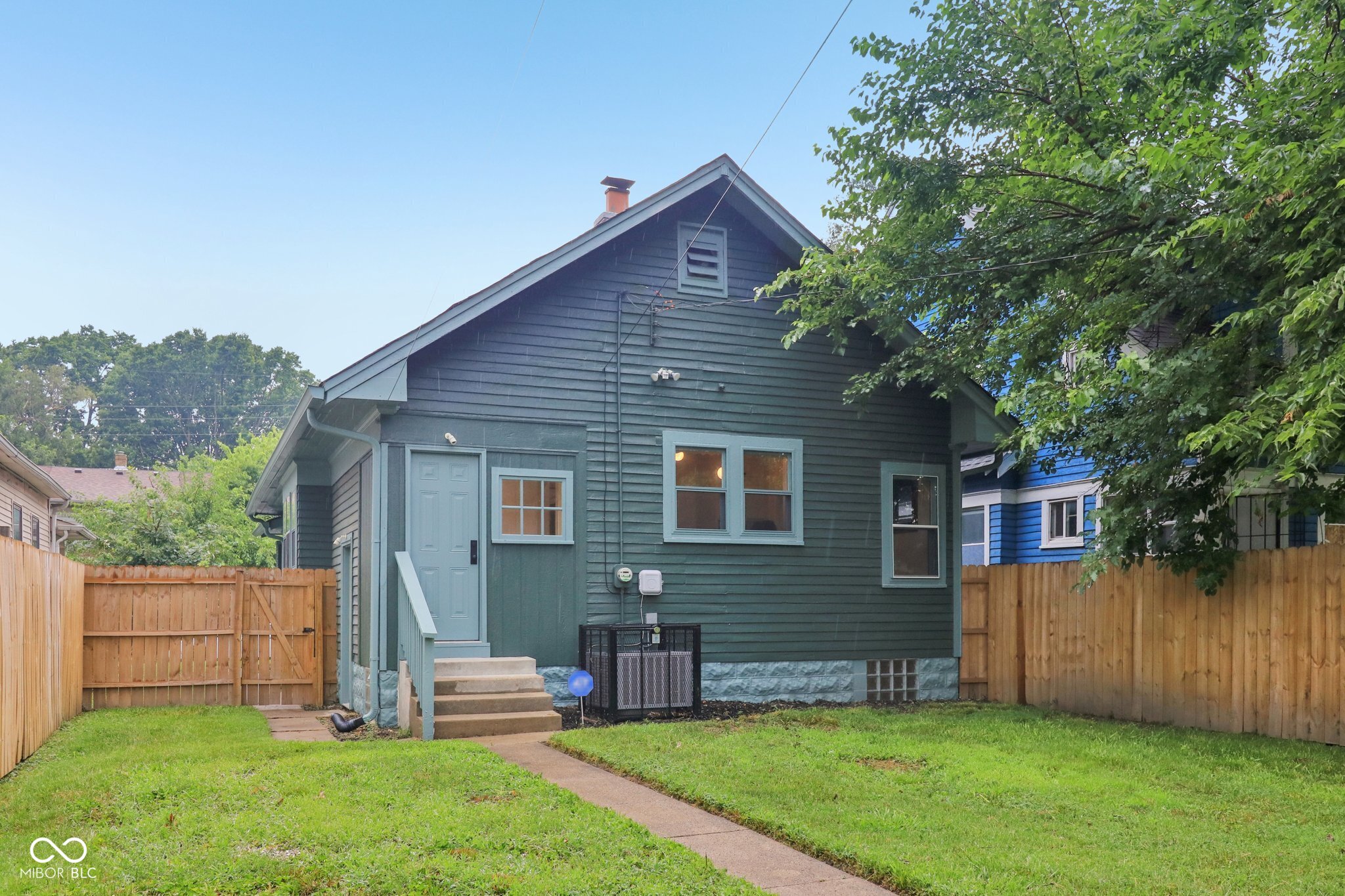 615 N Grant Avenue