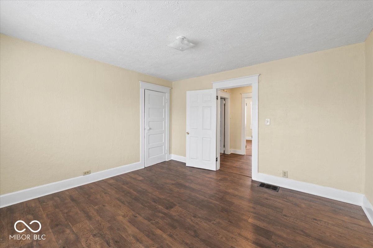 3554 N Illinois Street