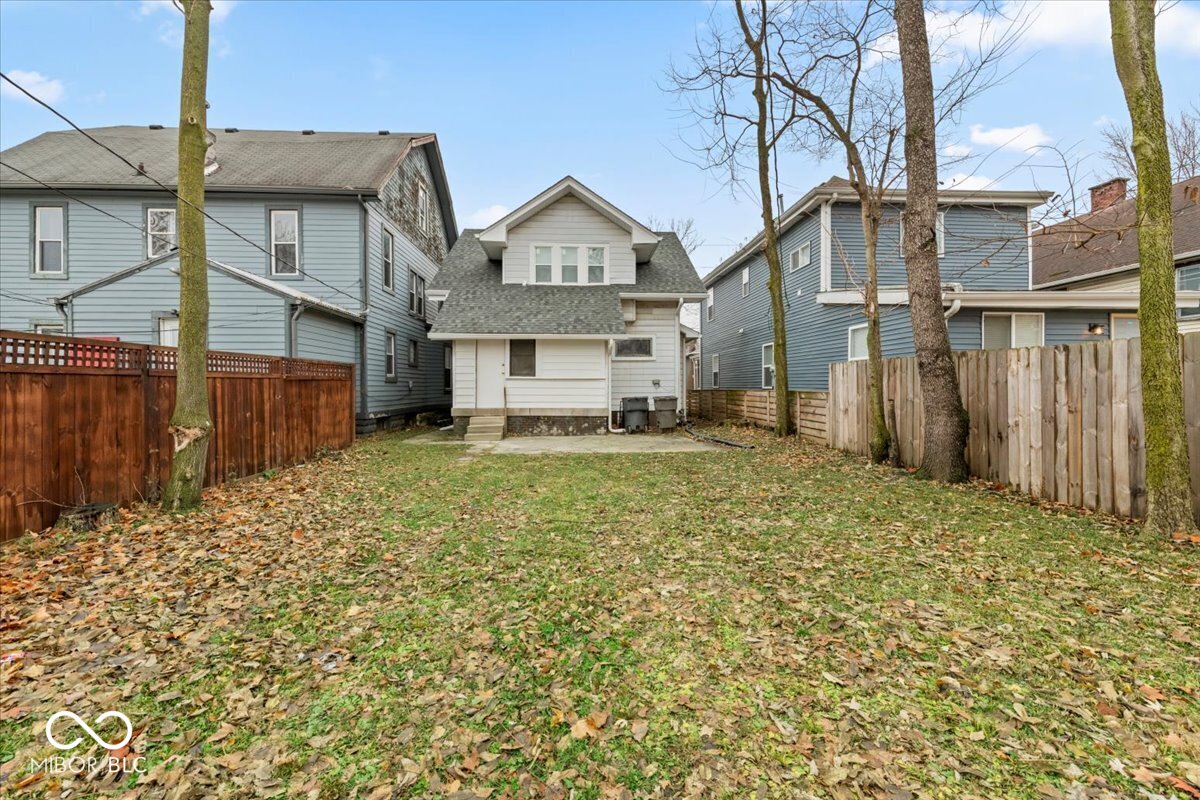 3554 N Illinois Street