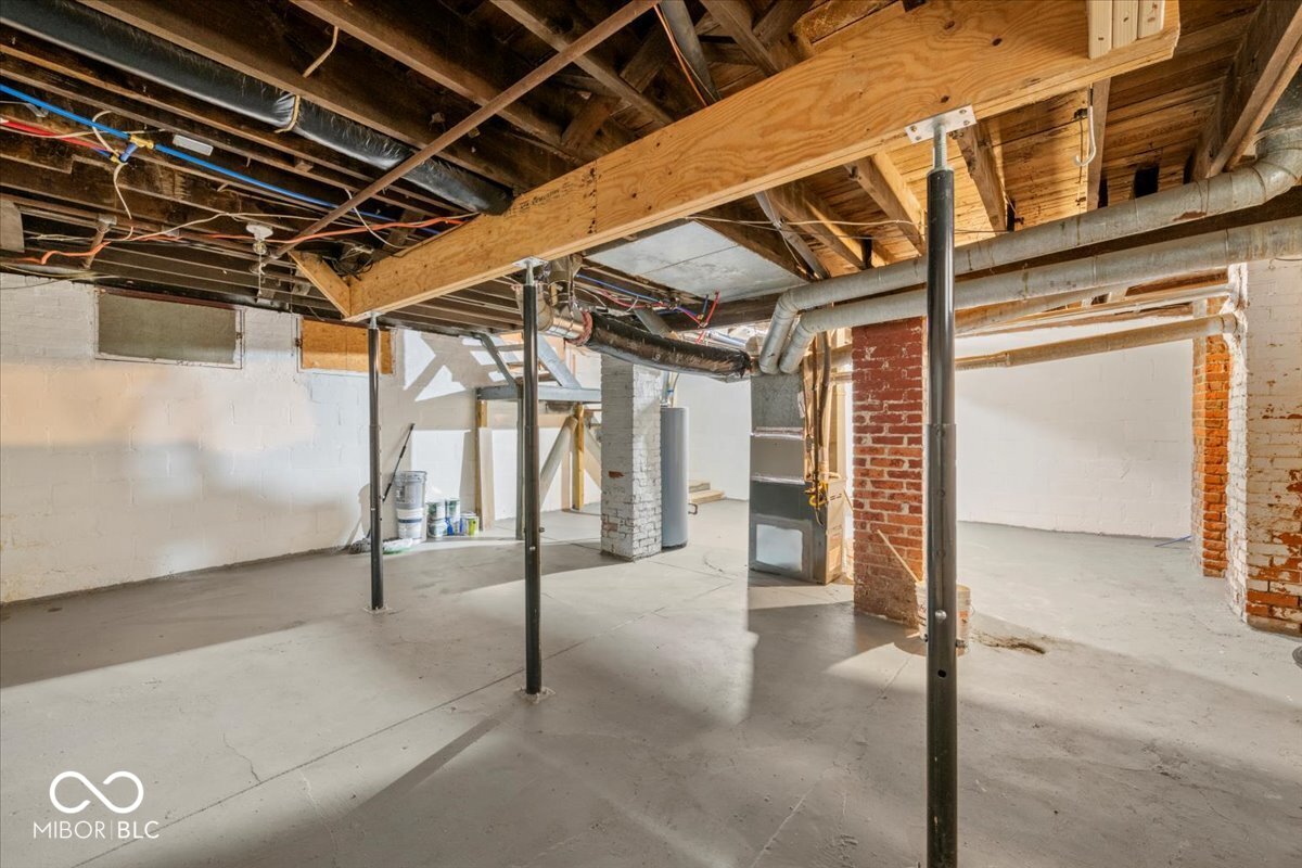 3554 N Illinois Street