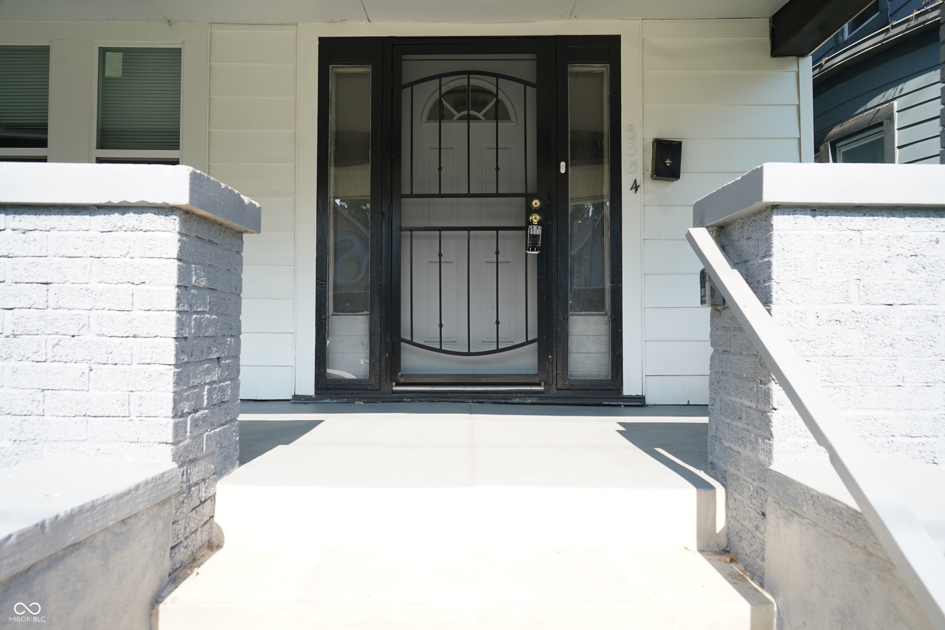 3554 N Illinois Street