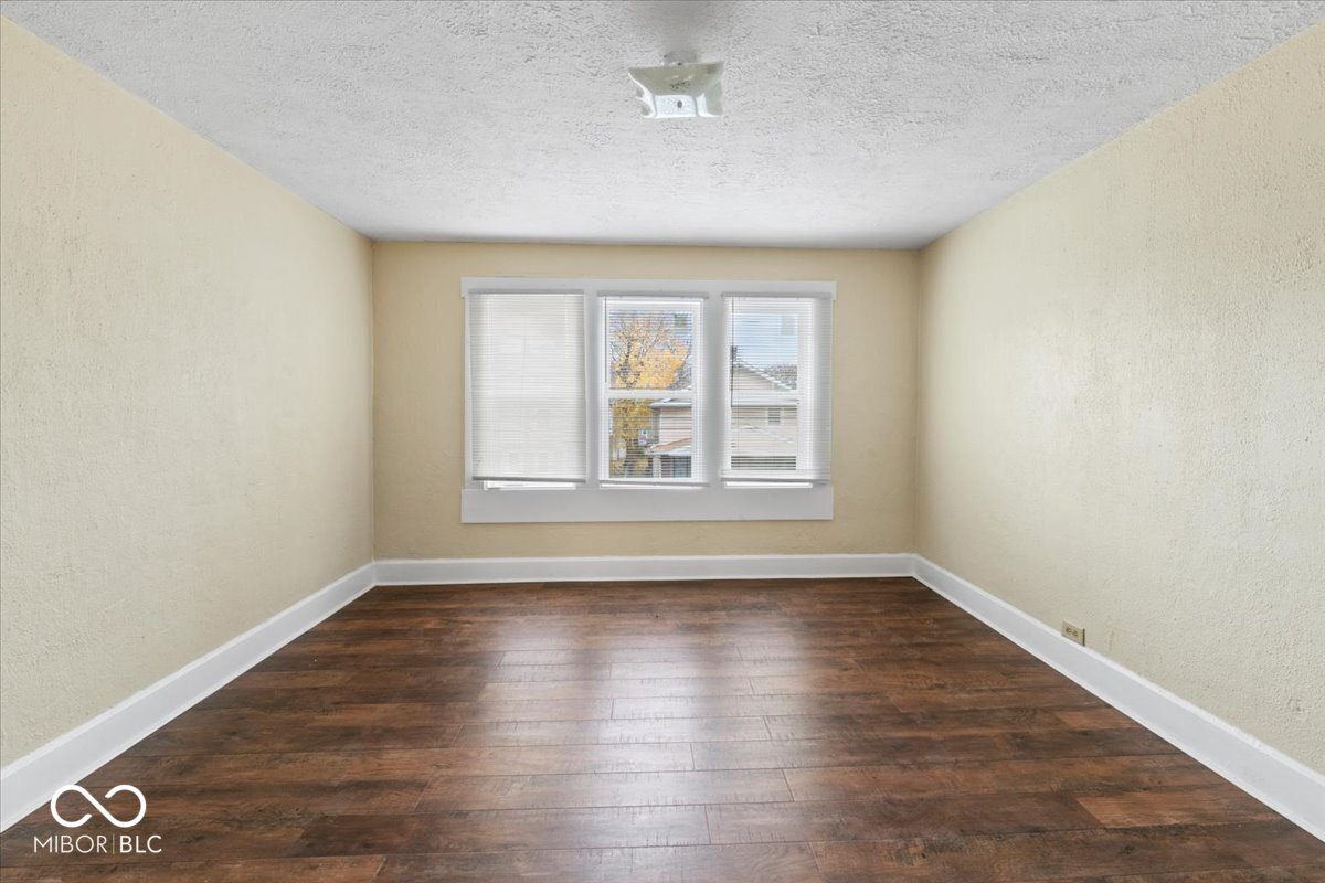 3554 N Illinois Street