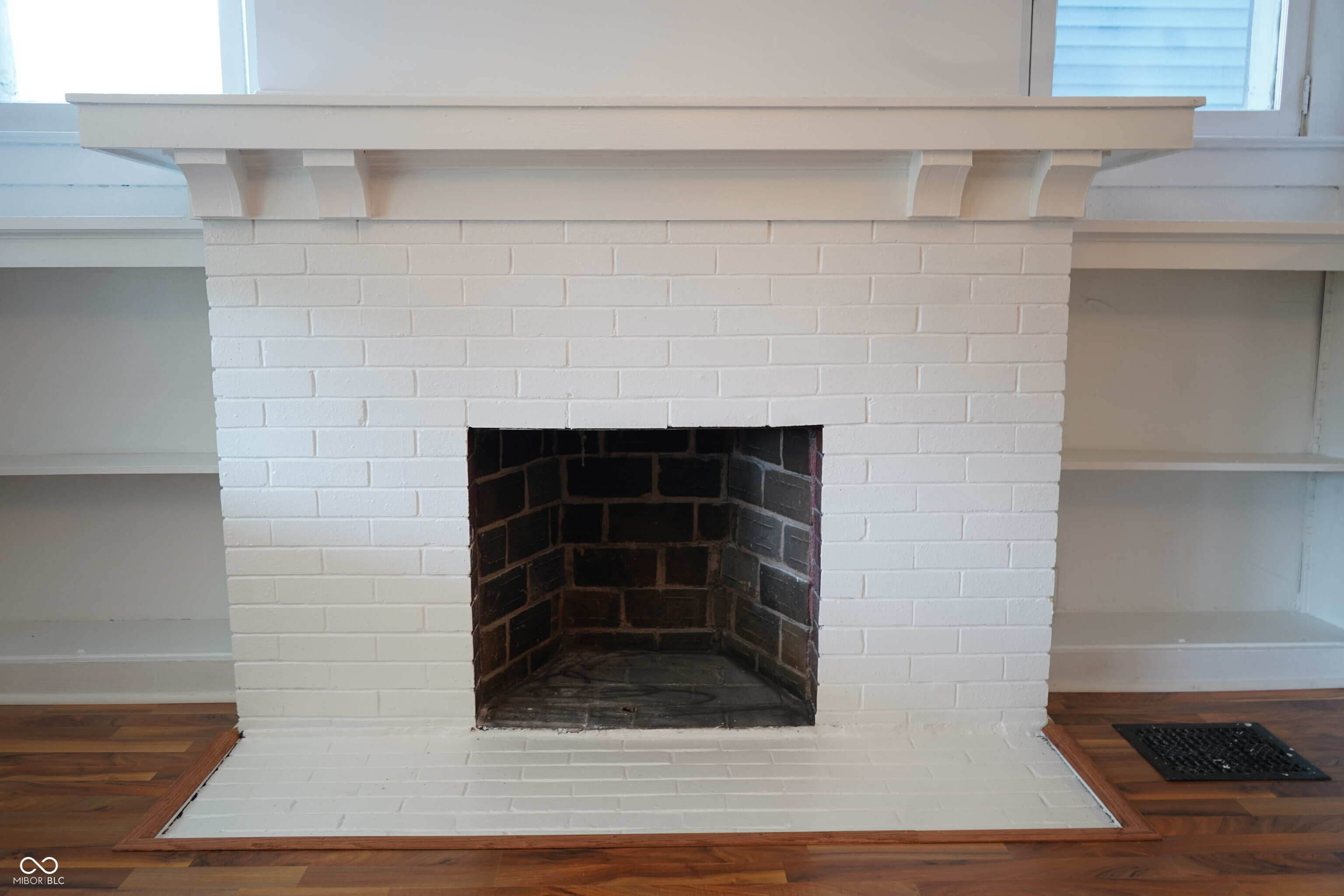 3554 N Illinois Street
