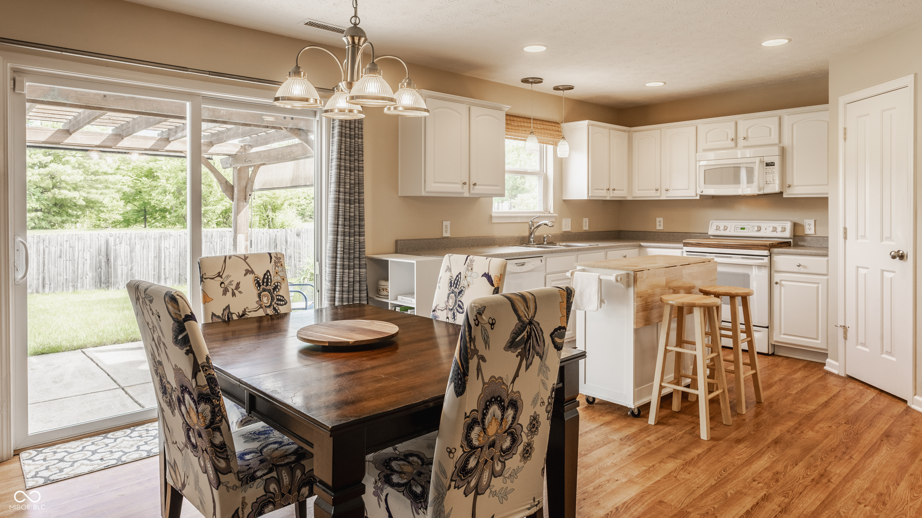 10122 Sedgehill Drive