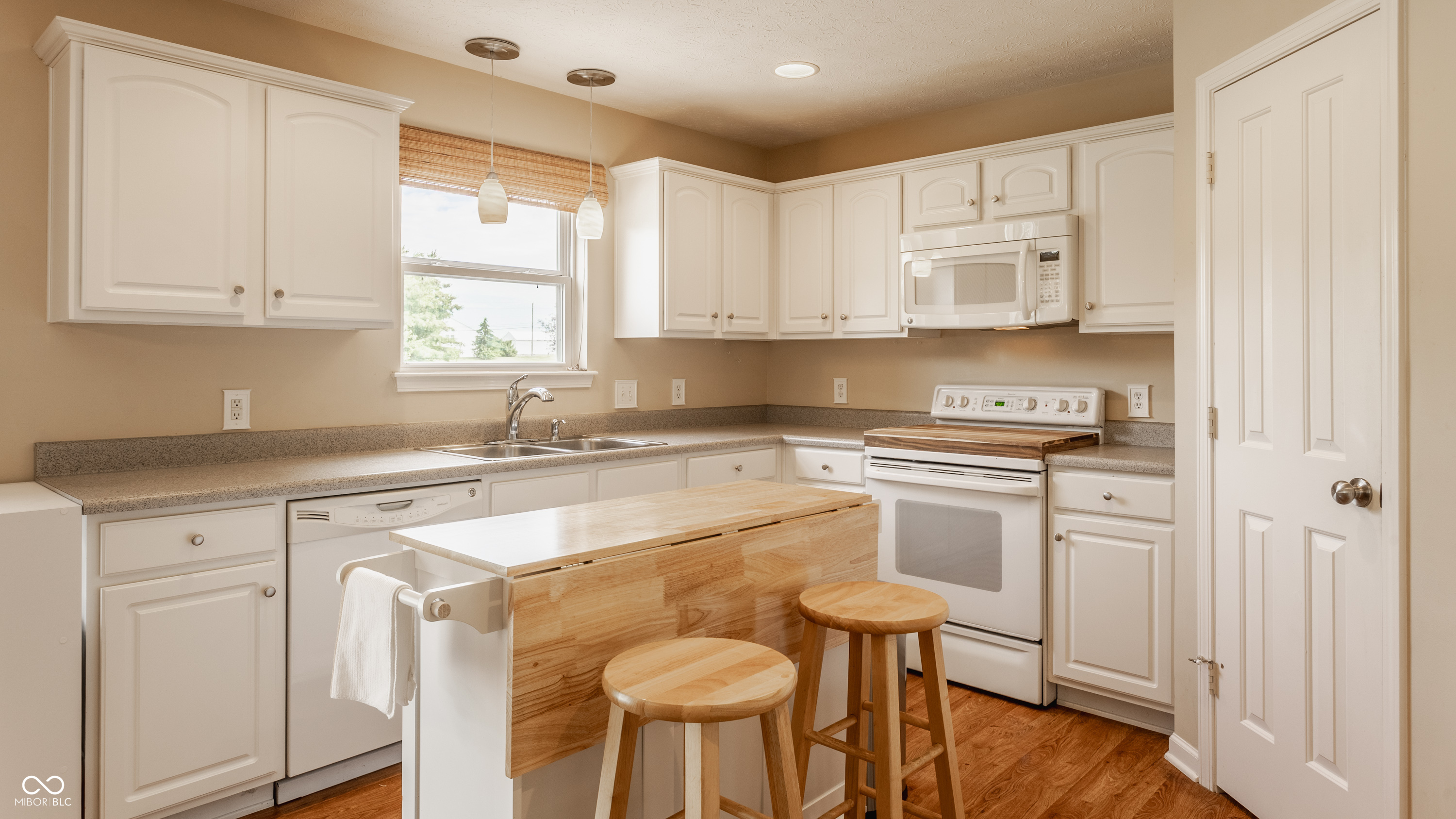 10122 Sedgehill Drive