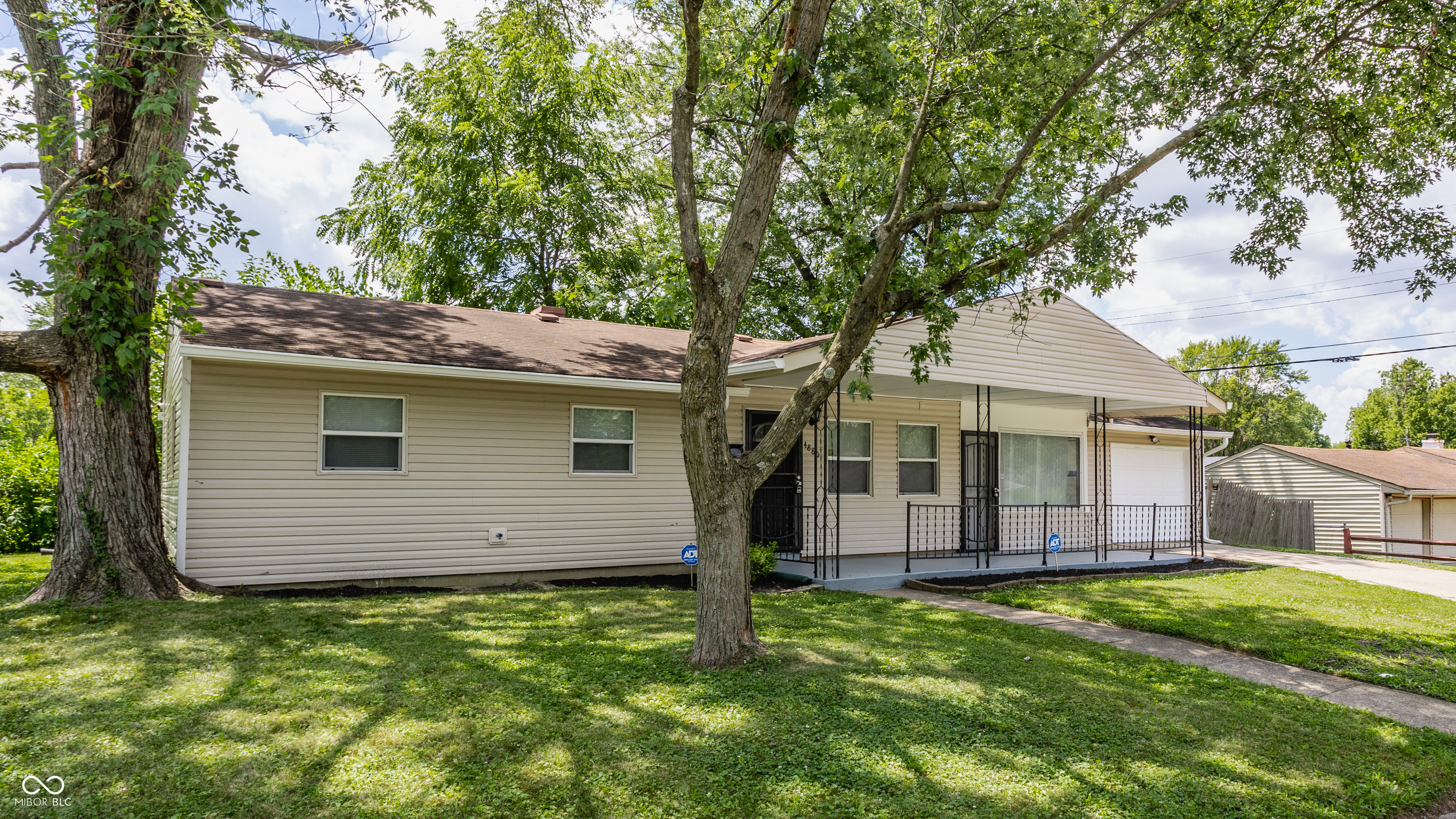 4880 N Katherine Drive