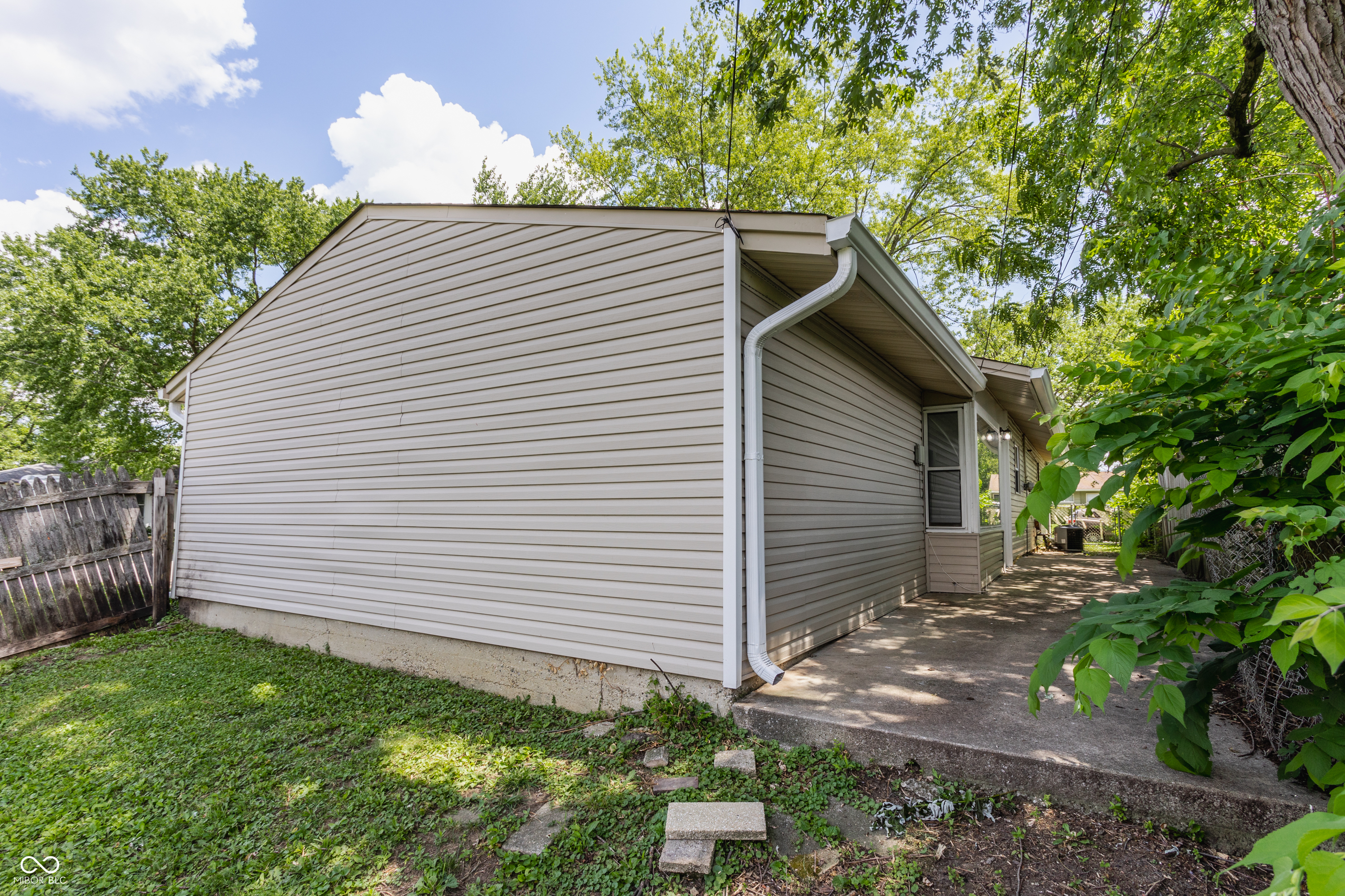 4880 N Katherine Drive