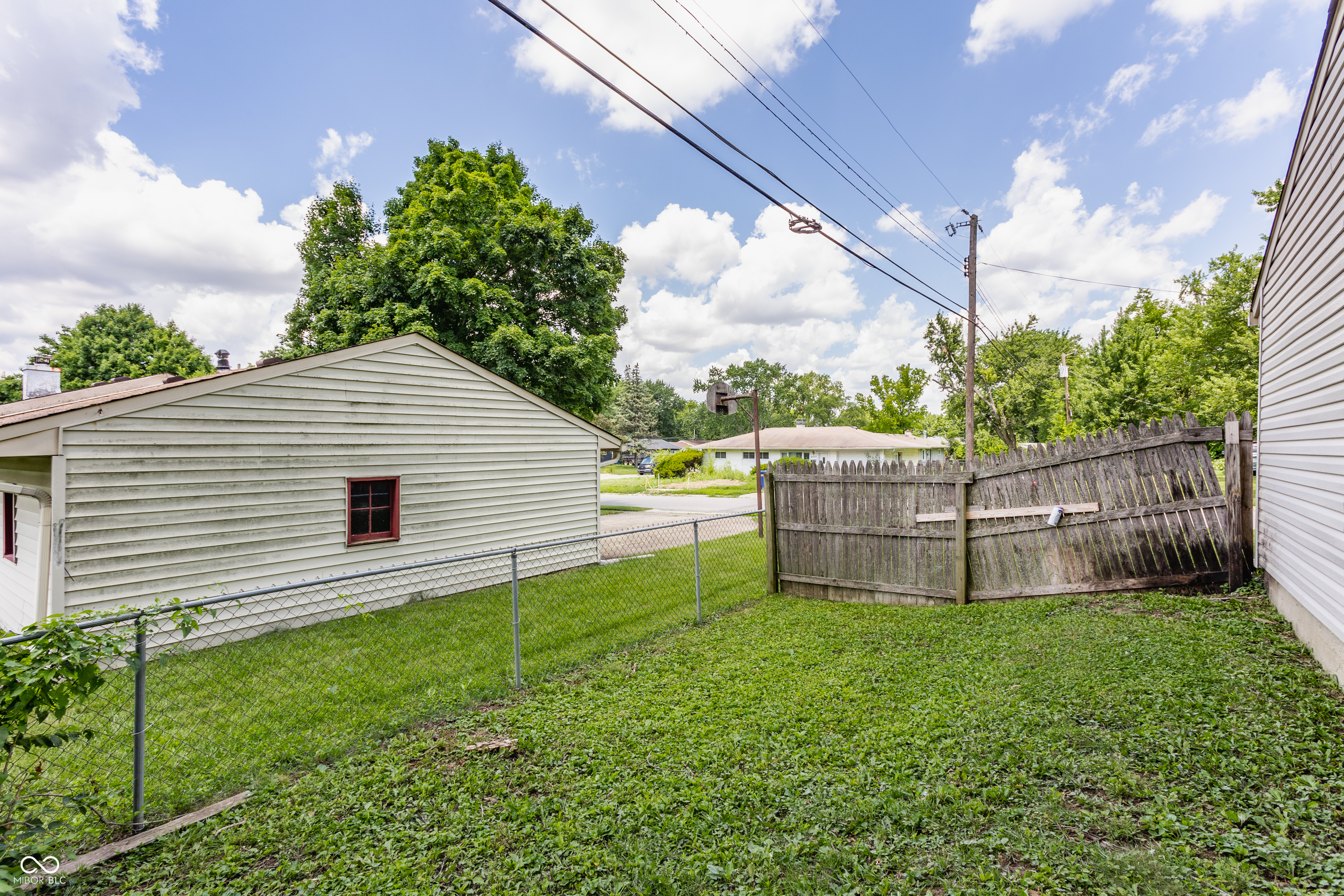 4880 N Katherine Drive