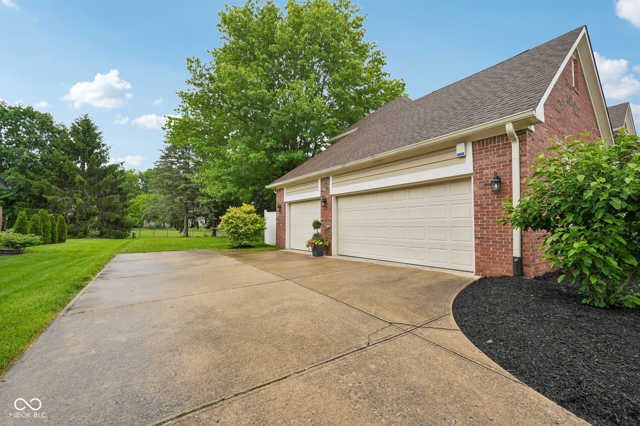 10026 Northwind Drive