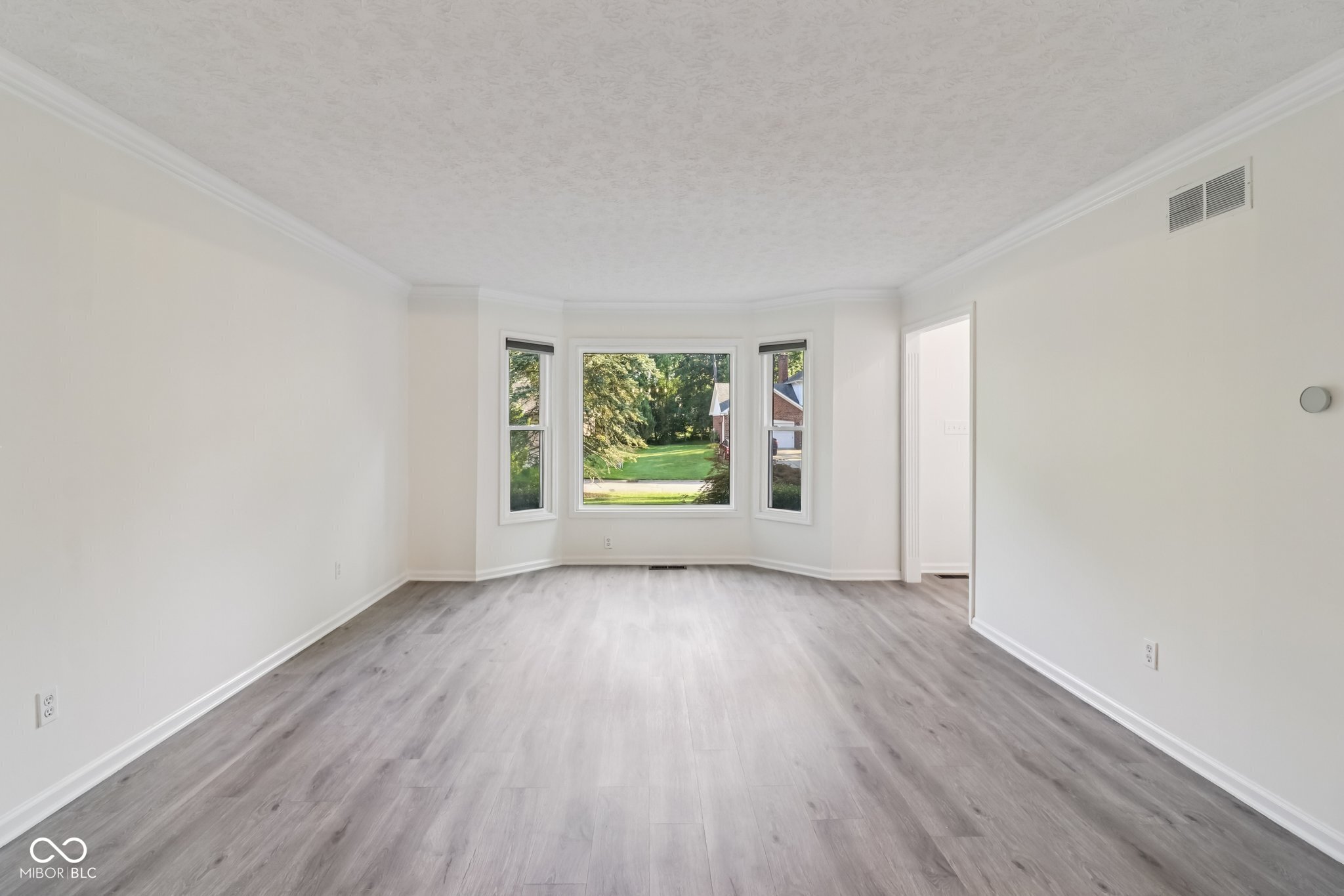 11845 Discovery Circle