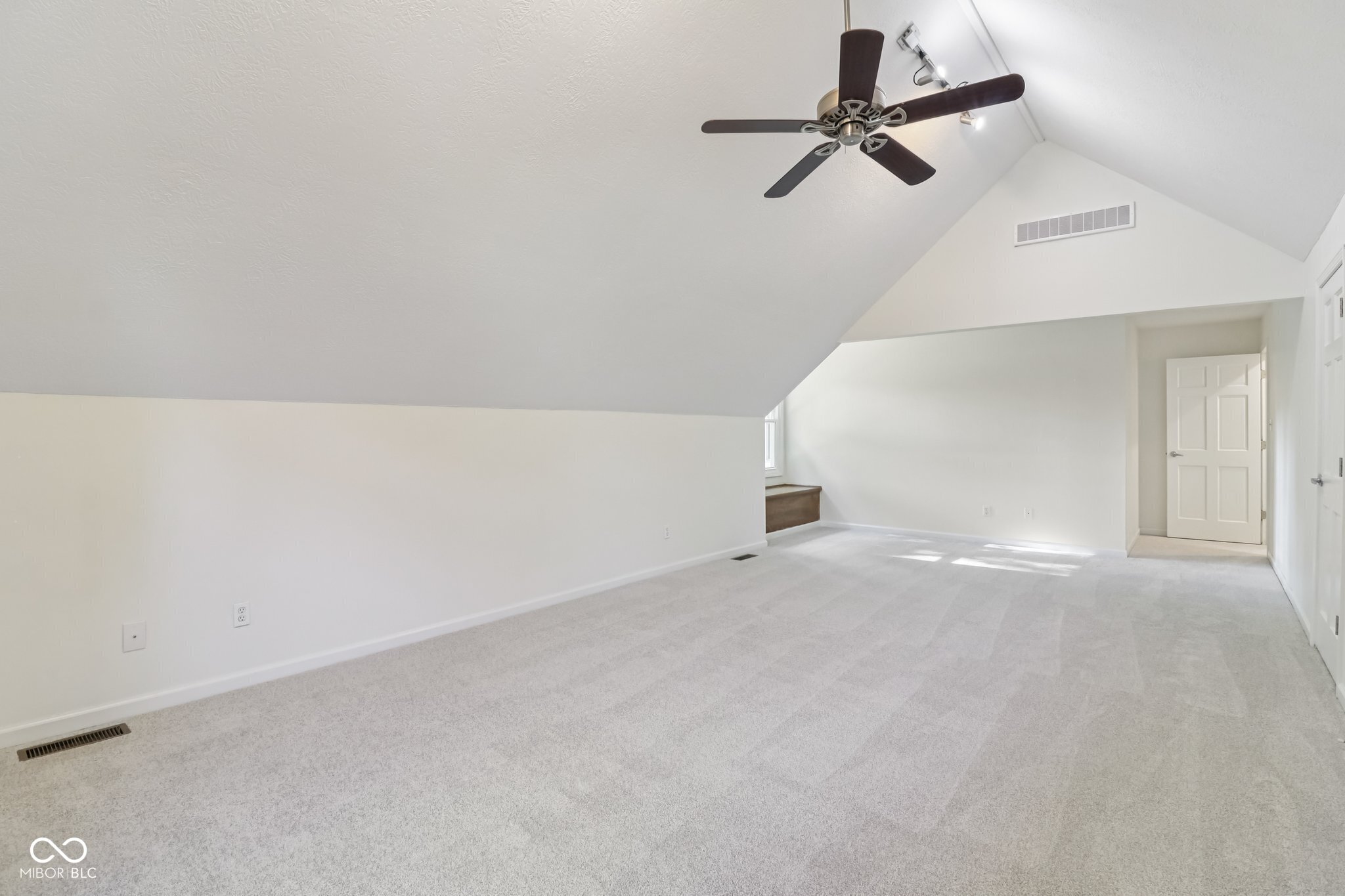 11845 Discovery Circle