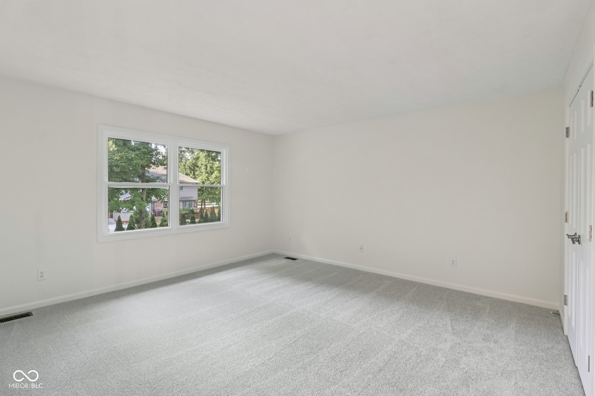 11845 Discovery Circle