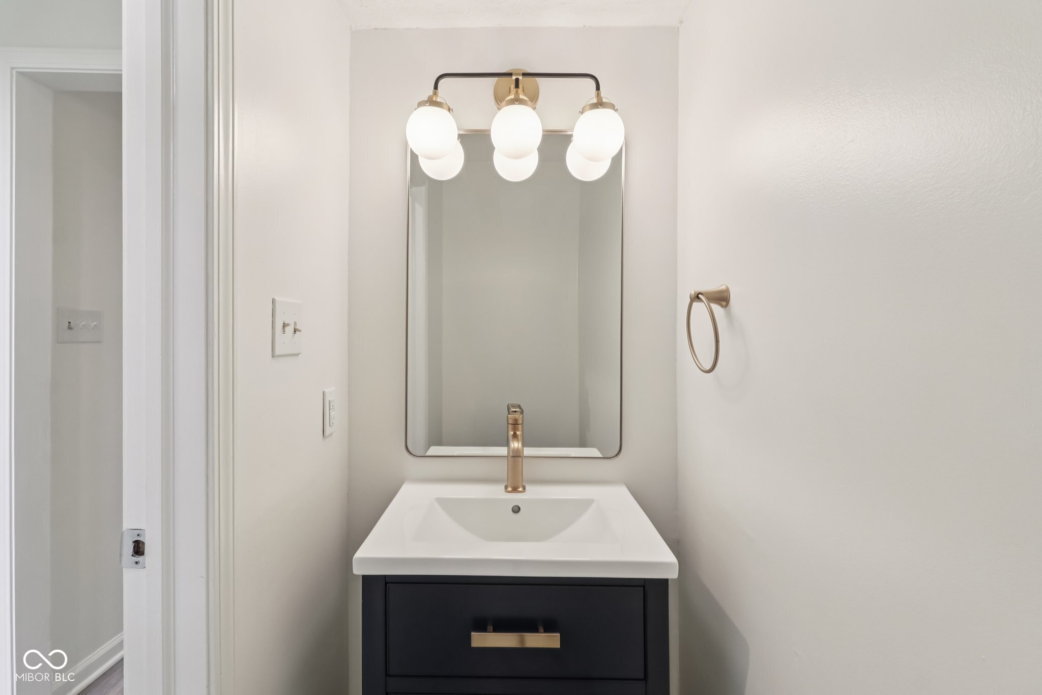 11845 Discovery Circle