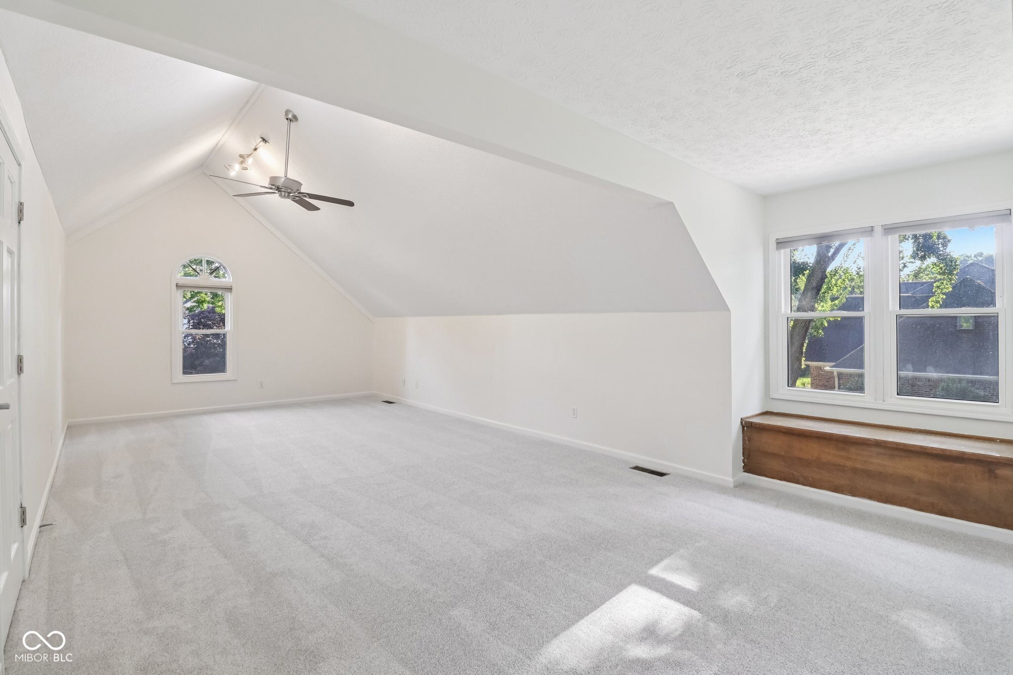 11845 Discovery Circle