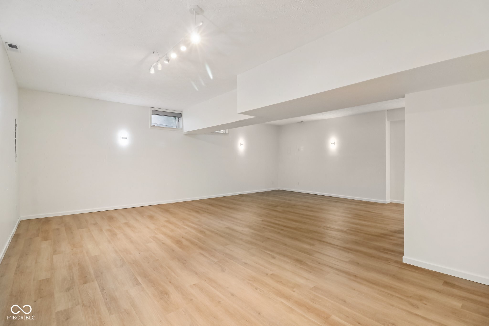 11845 Discovery Circle