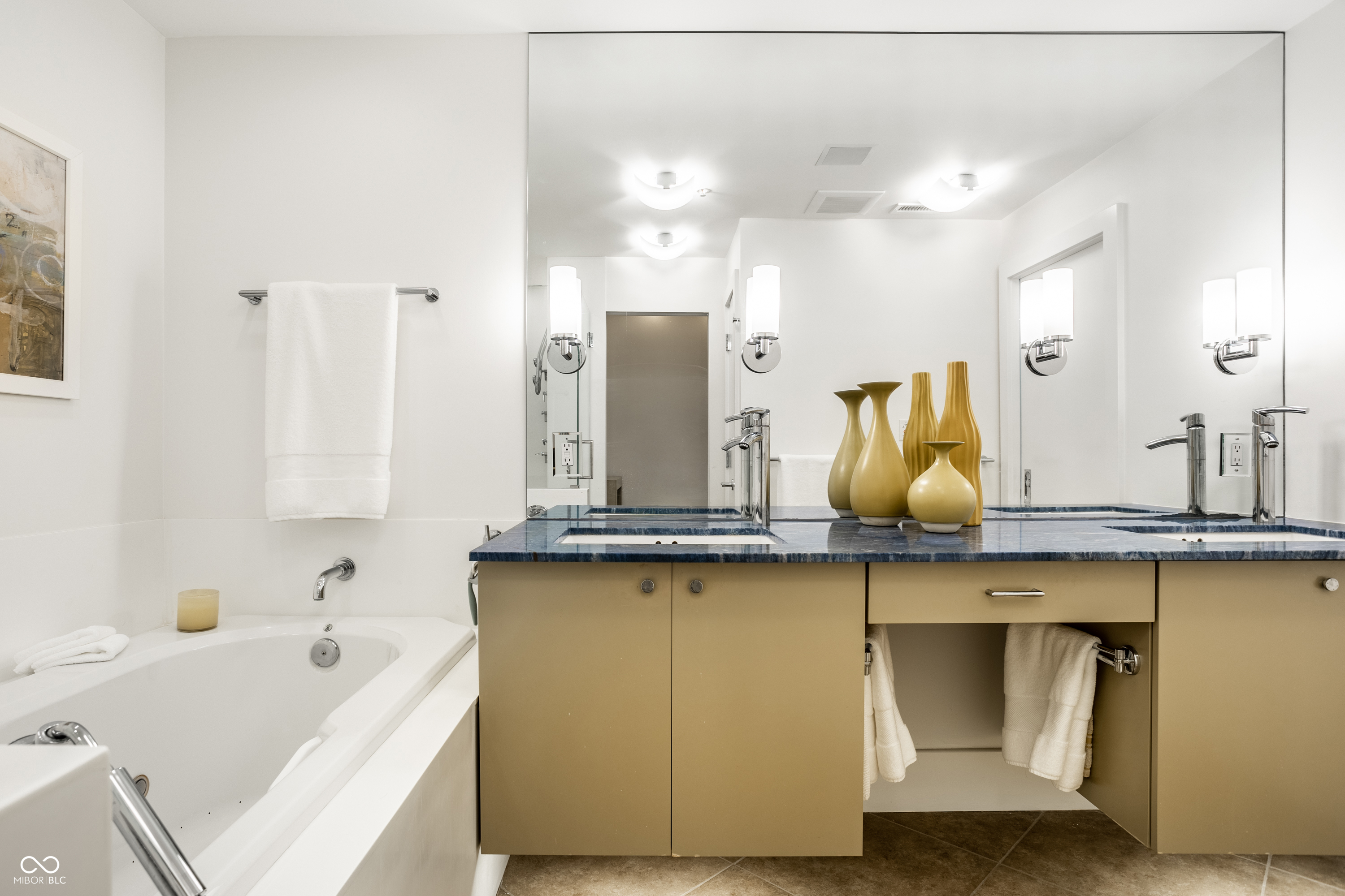 6750 Spirit Lake Drive Unit: 402