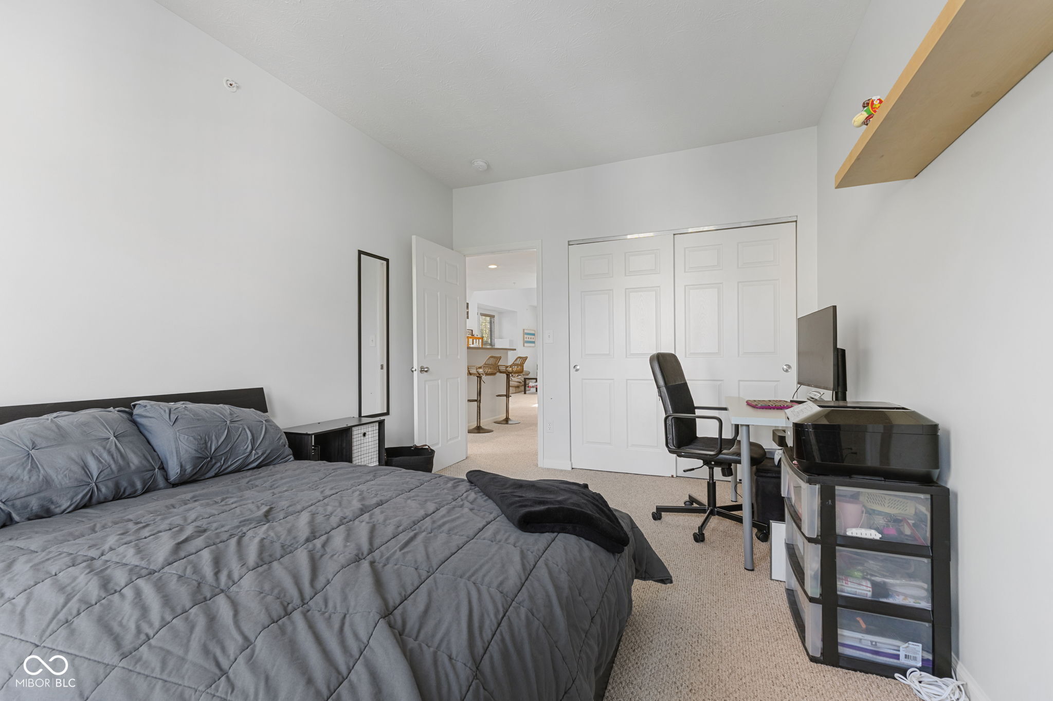 6633 Reserve Drive