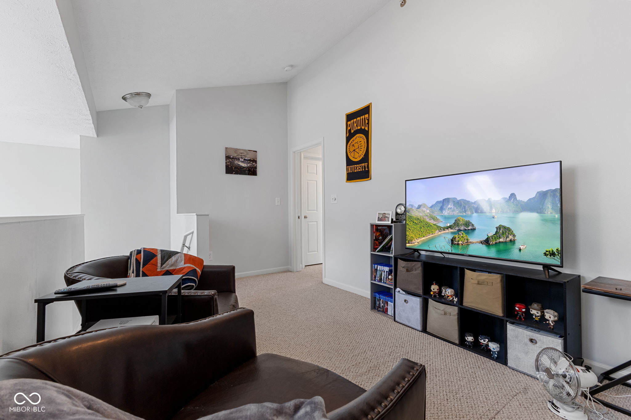 6633 Reserve Drive