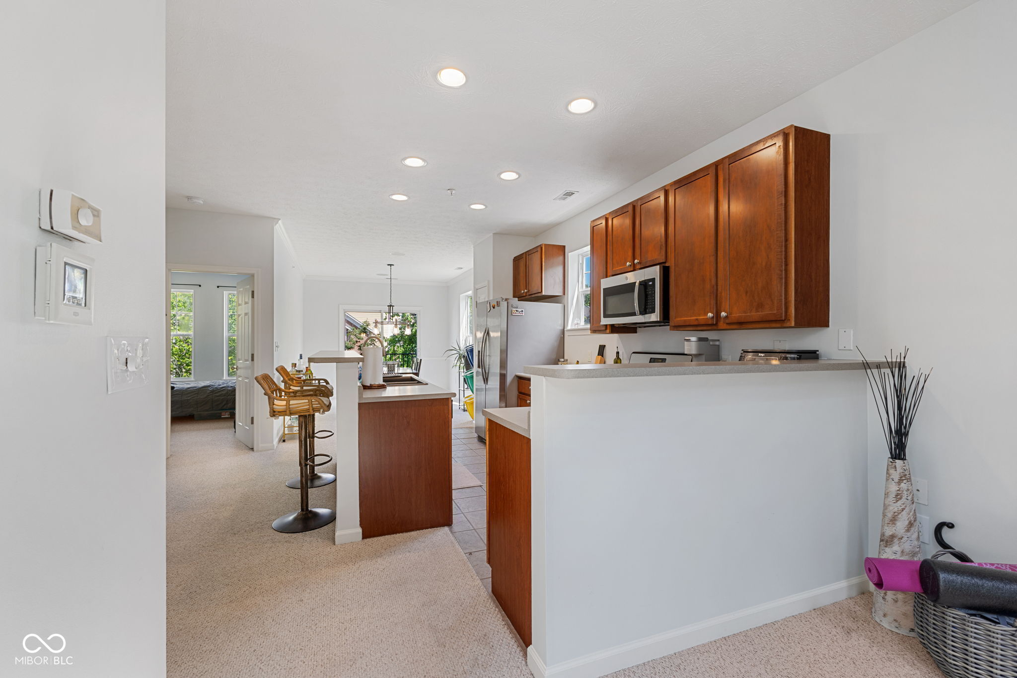 6633 Reserve Drive