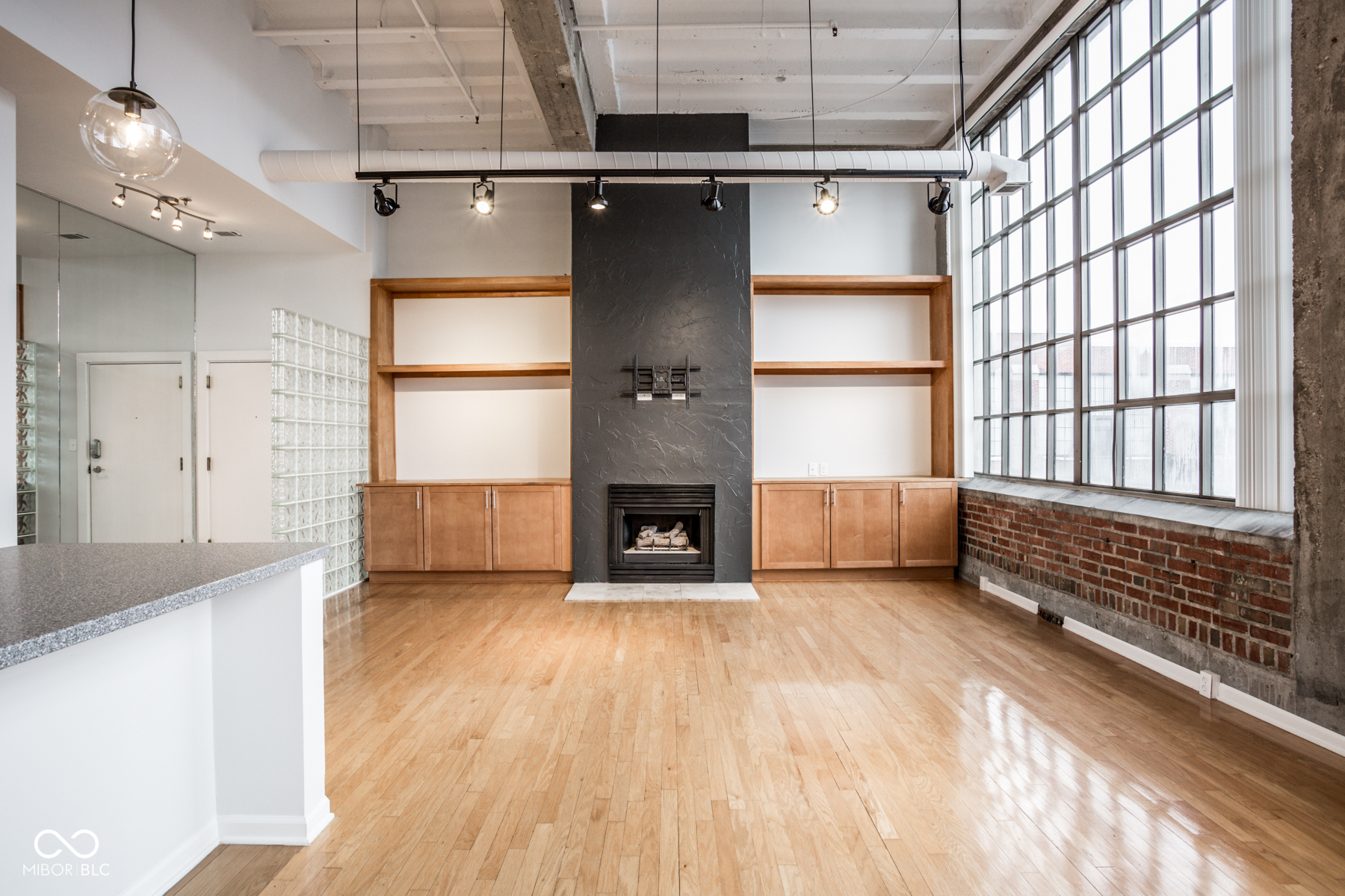 611 N Park Avenue Unit: 401