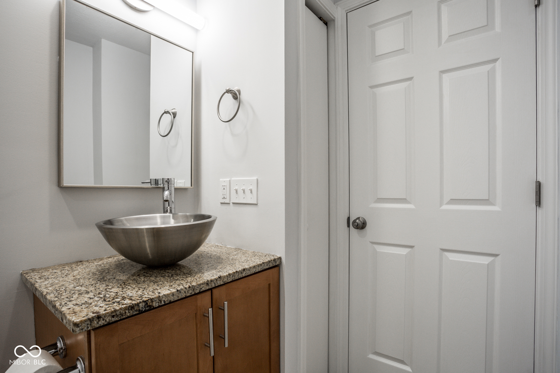 611 N Park Avenue Unit: 401