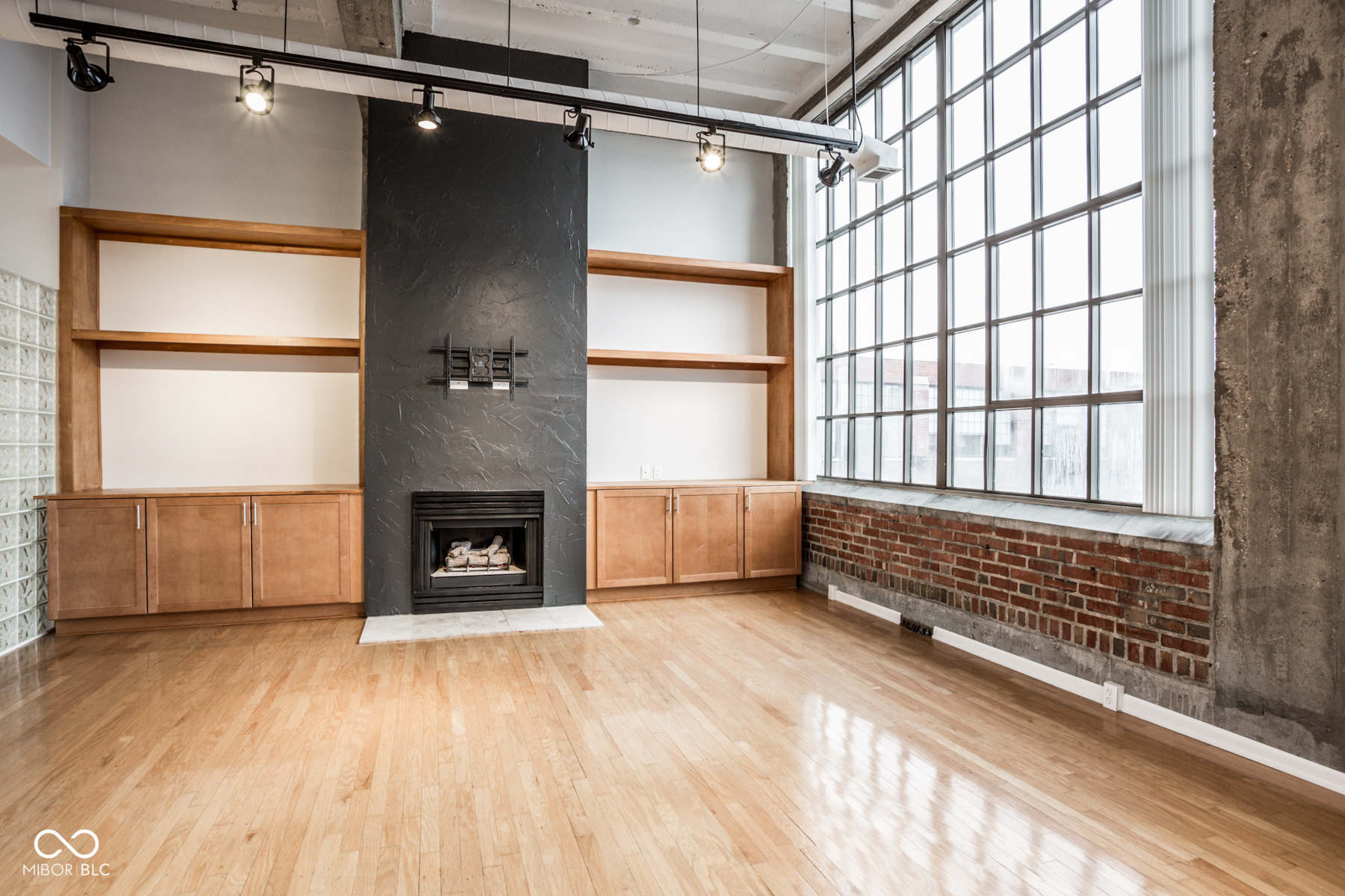 611 N Park Avenue Unit: 401